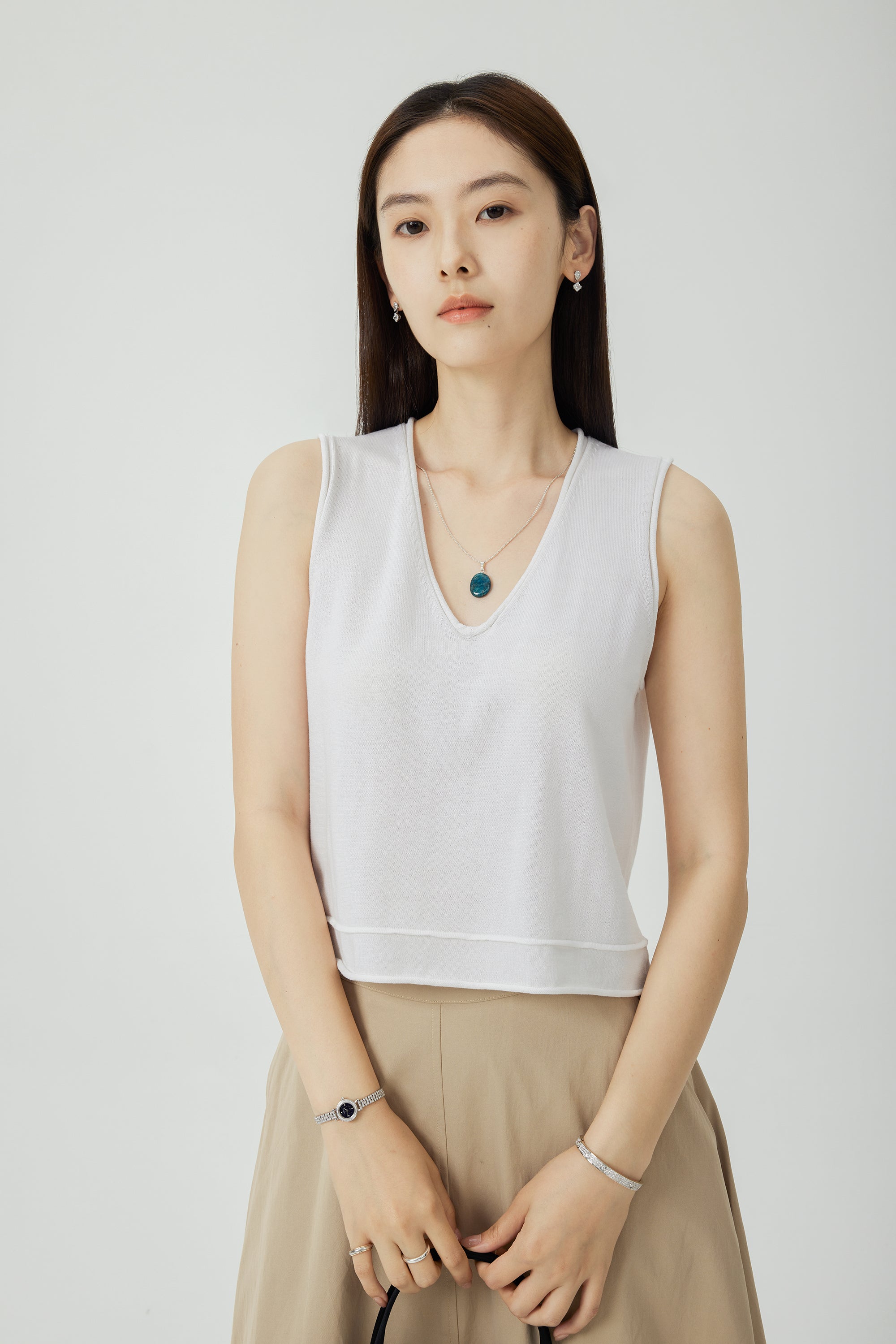 SAMP v-neck cotton tank top (White)