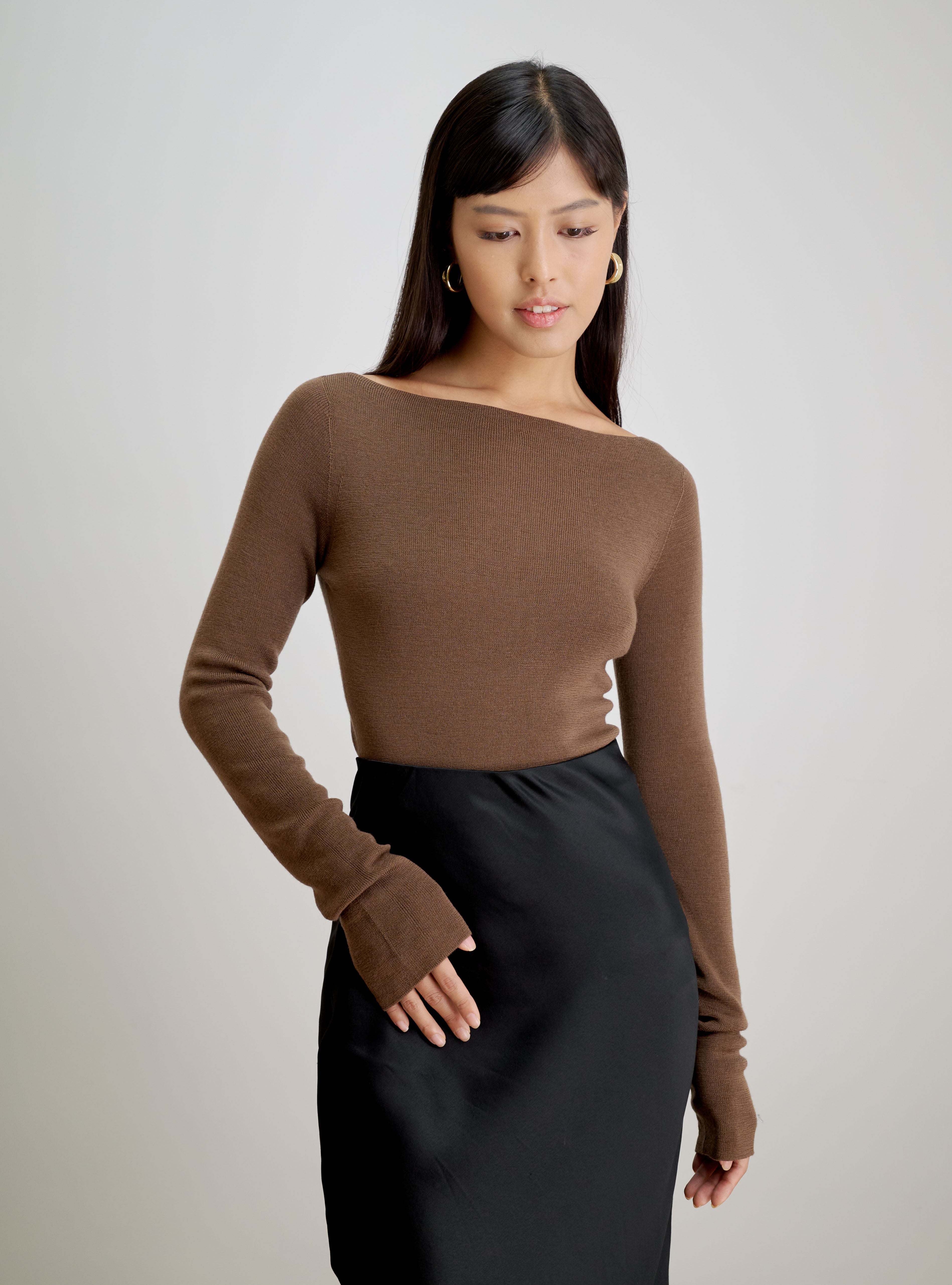 LYNN seamless boatneck sweater (Brown)