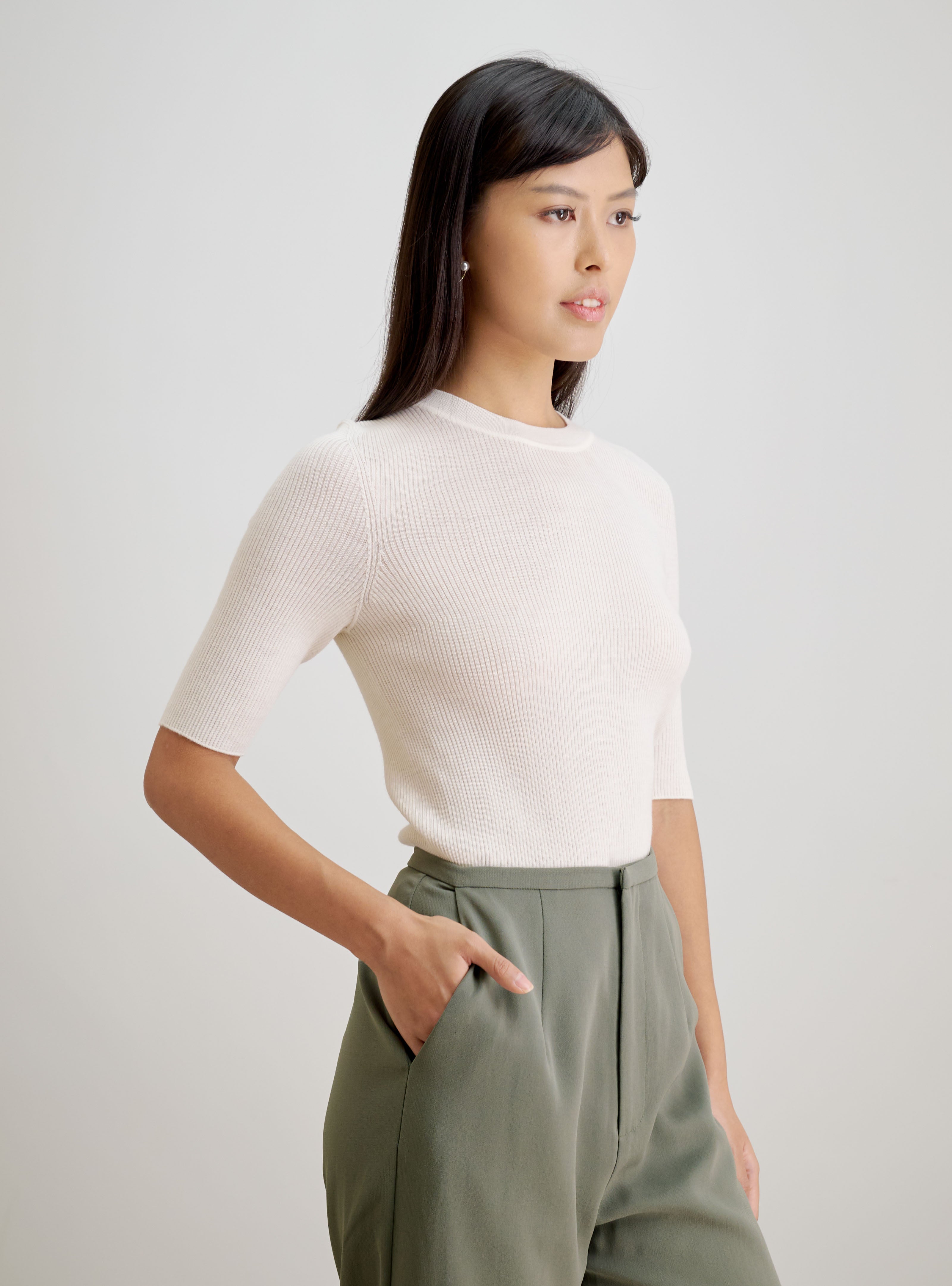 KATY seamless mid-sleeve wool top (Milk)