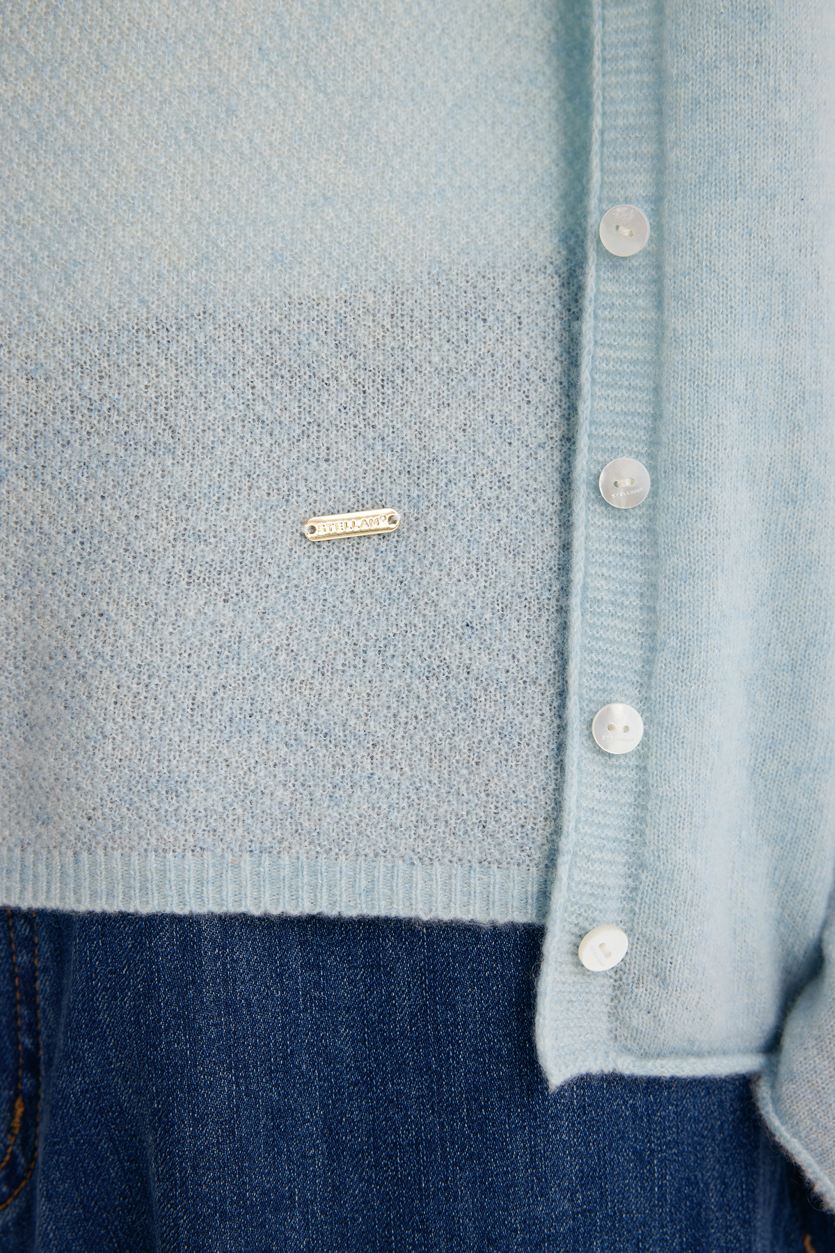 CARRIA silk-cashmere seamless pullover (Sky blue)