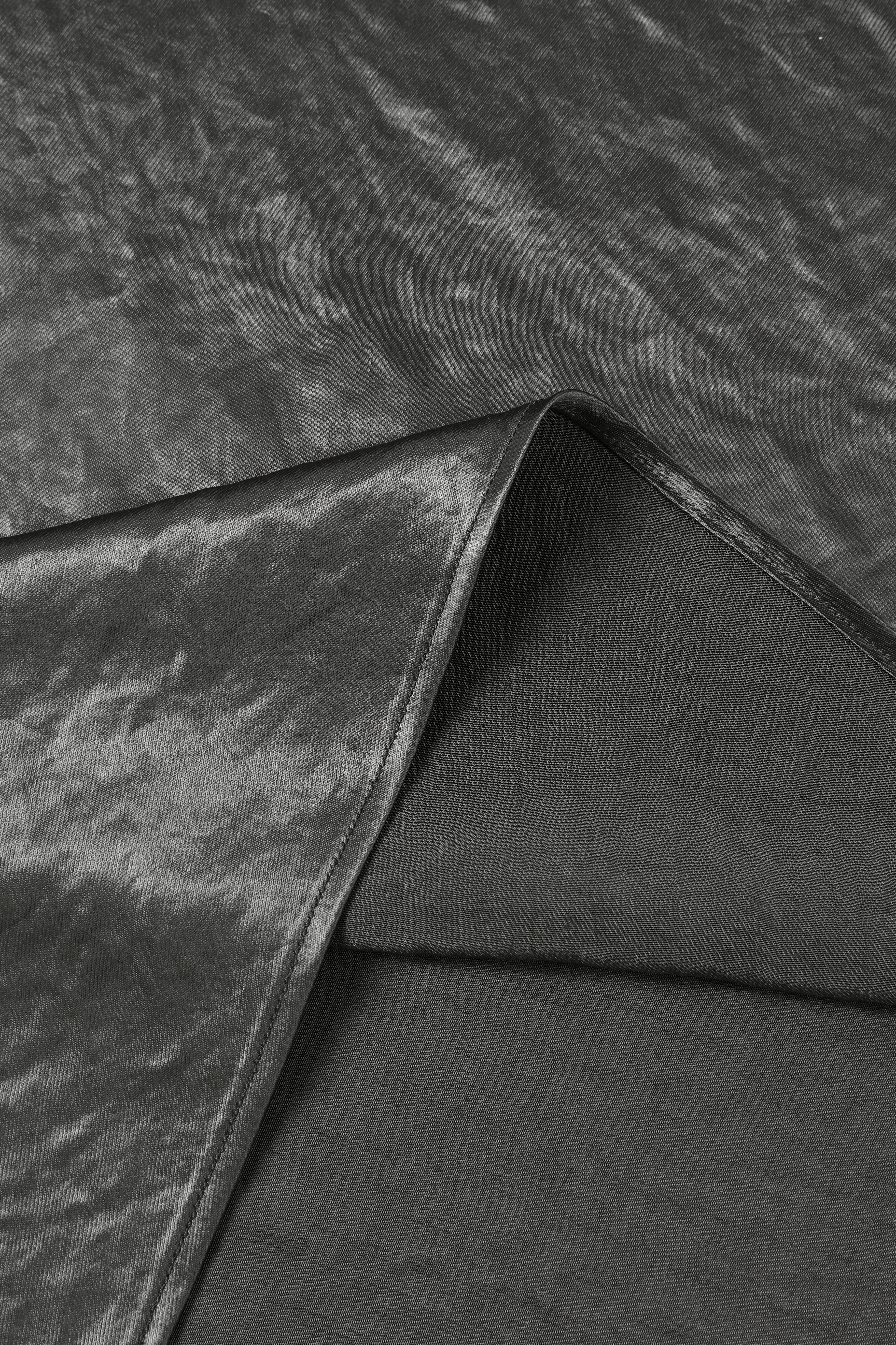 GLITTER 3.0 緞面中長半截裙(灰色)