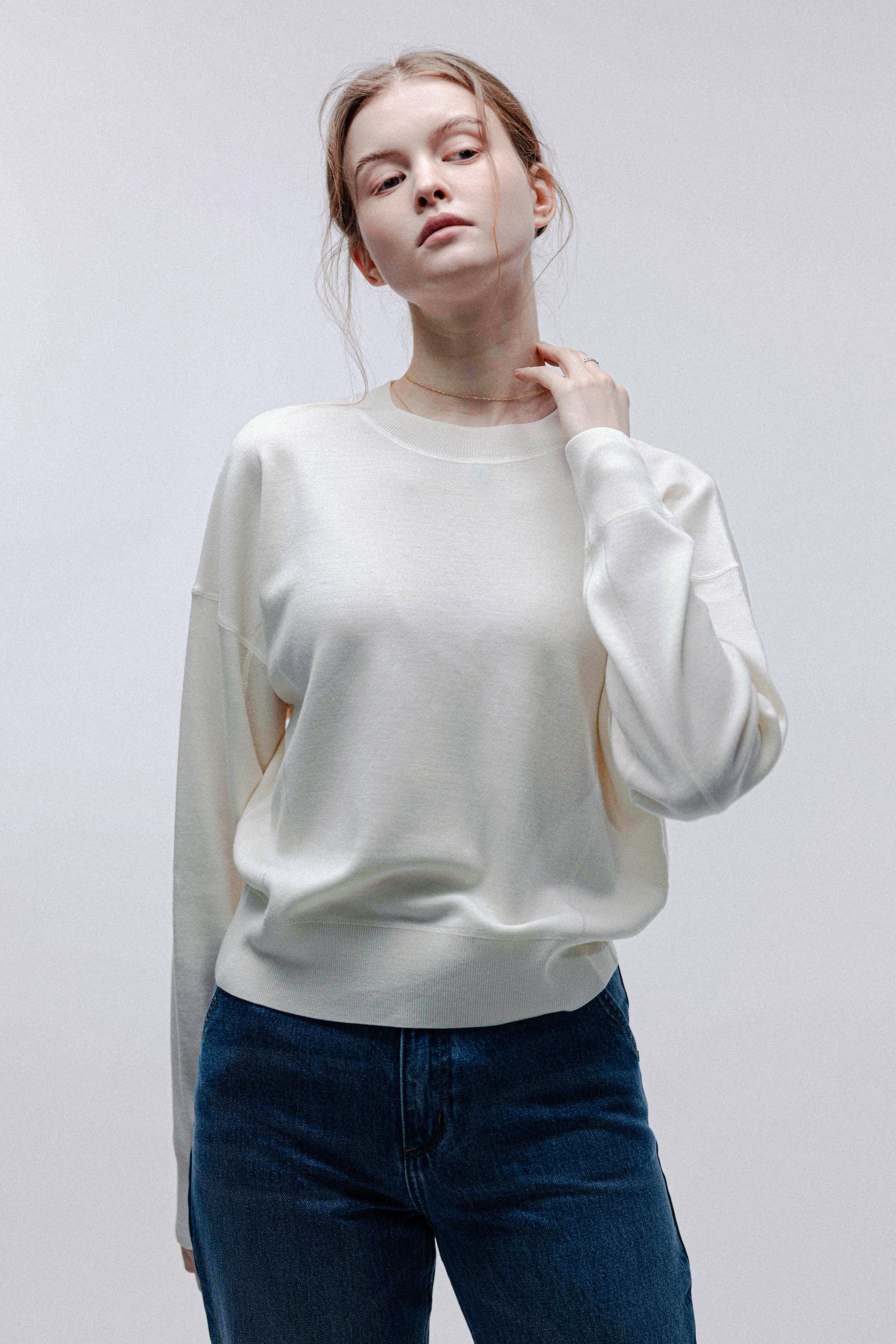 KA wool reversible pullover (White)