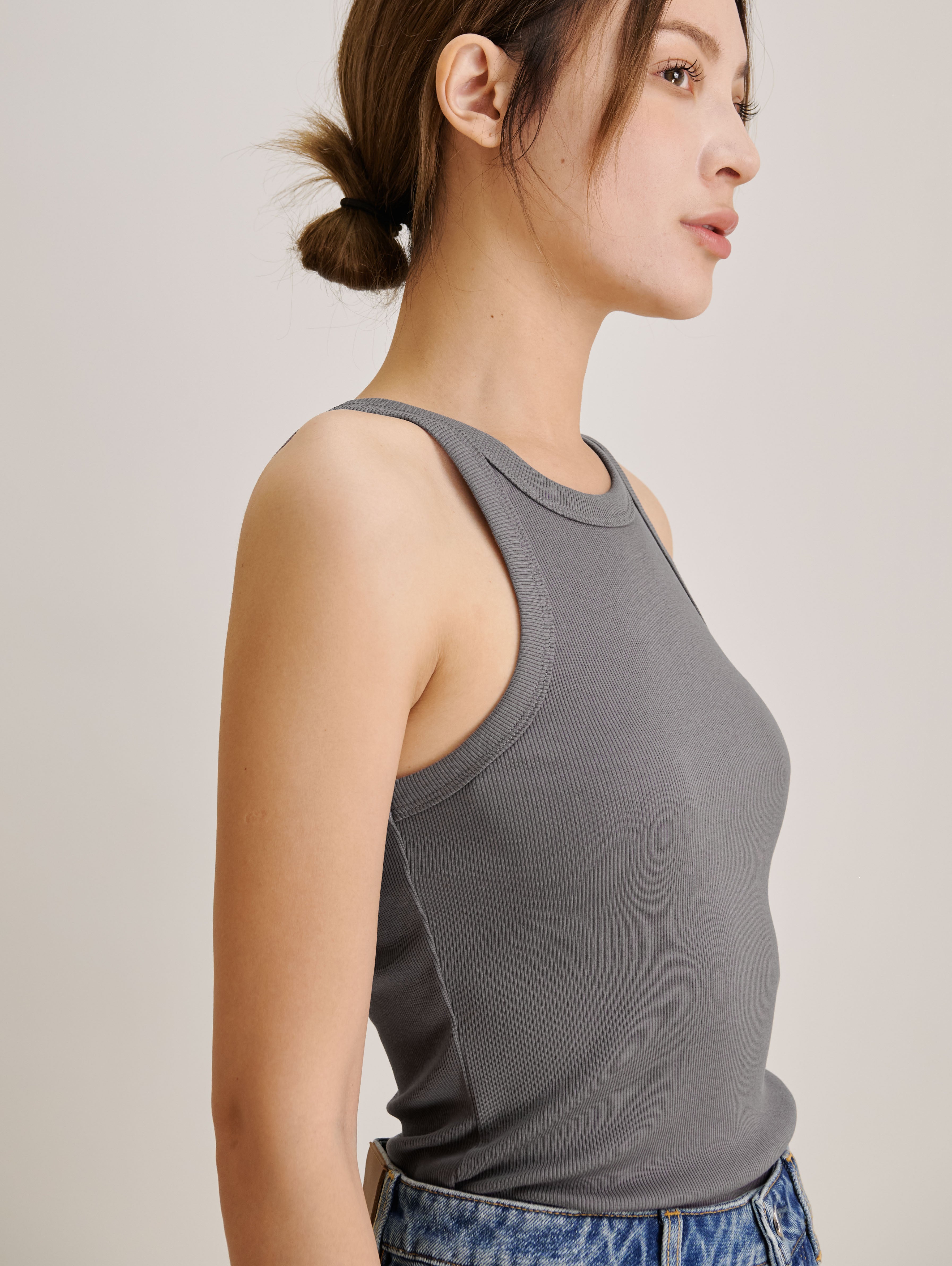 ESSENTIAL ribbed stretch-knit tank (Grey)