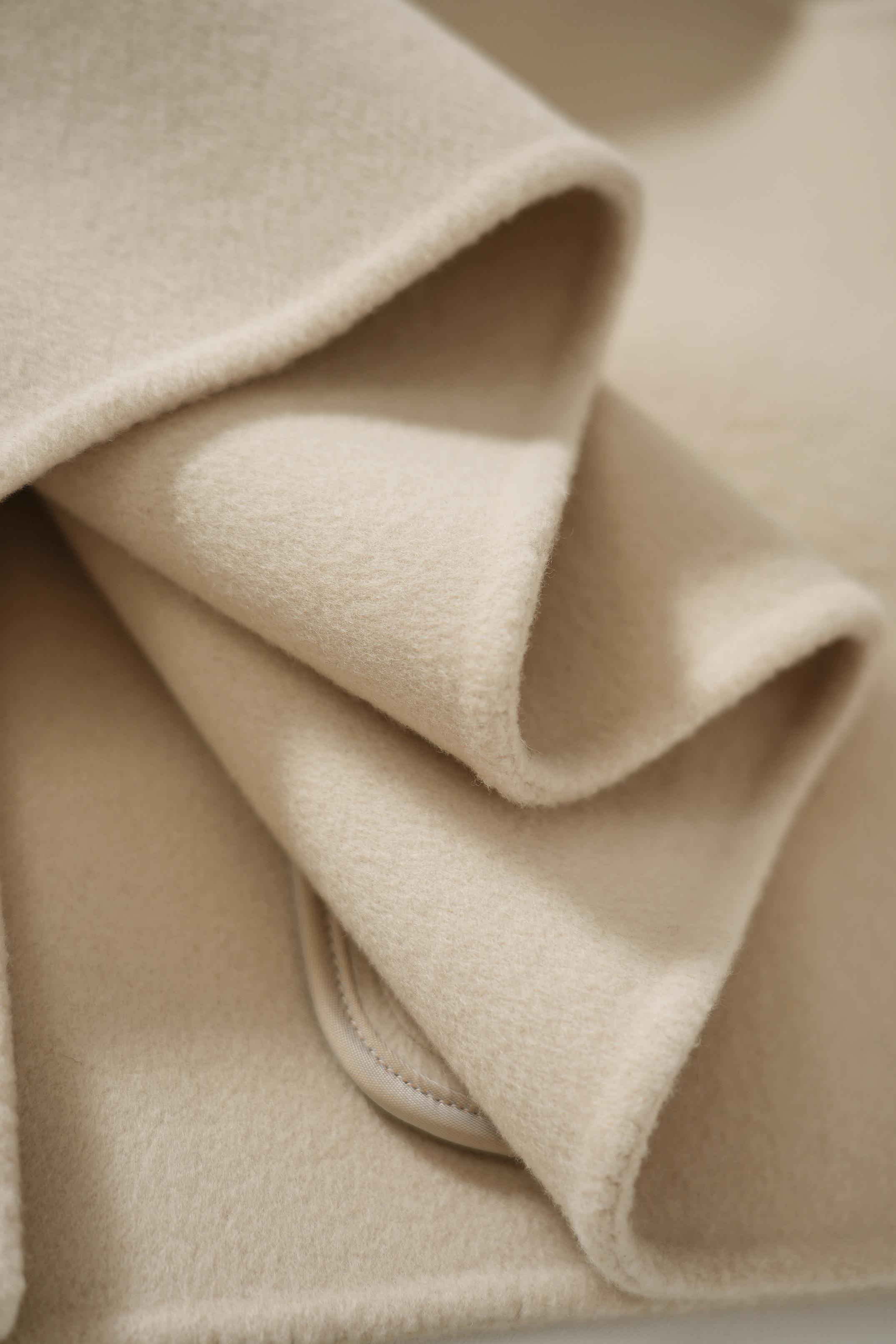 LULU 2.0 超細羊毛馬甲(米色)