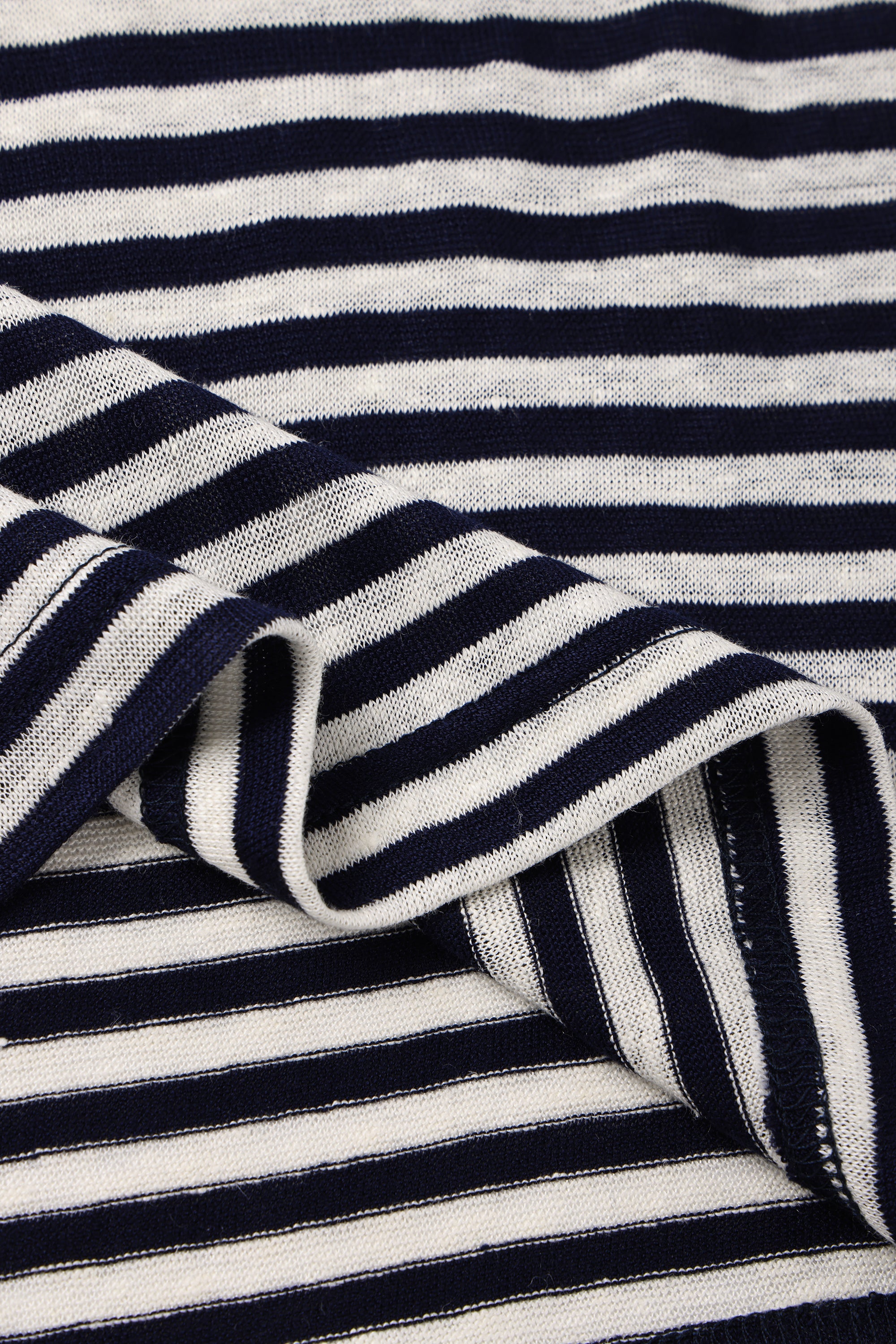 MAMI linen blended tank top (Navy stripe)