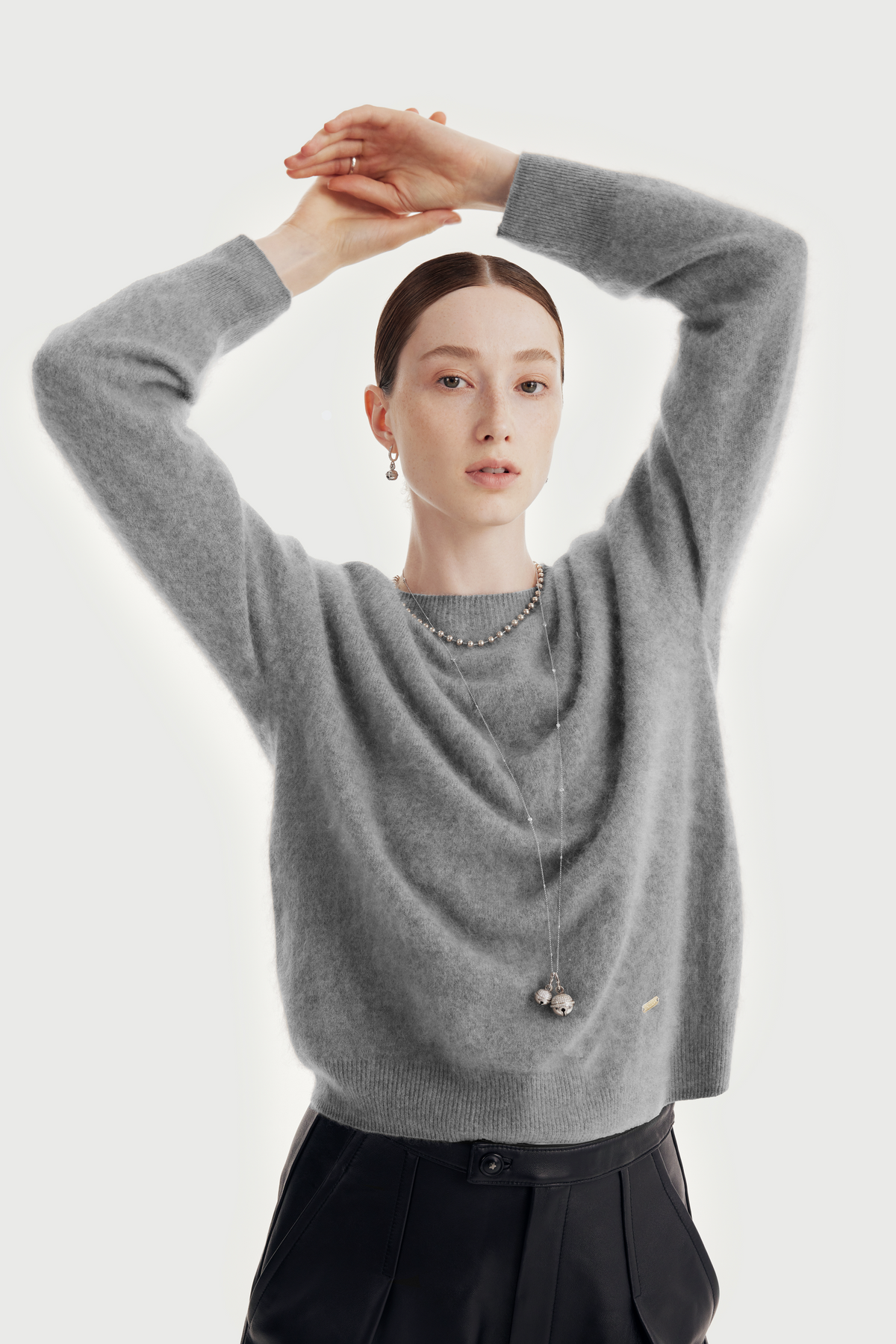 PHOENIX wool seamless pullover (Light grey)