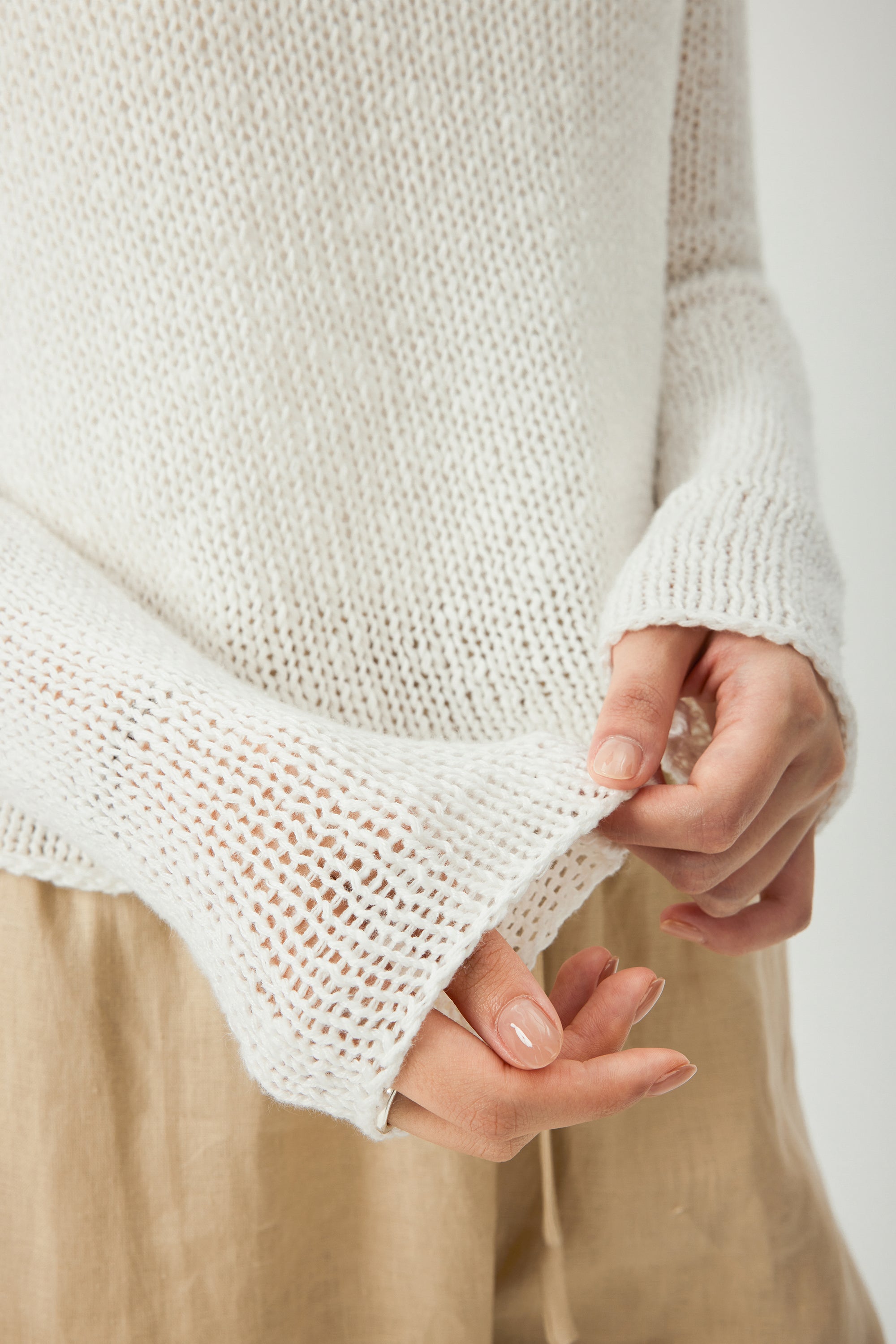 DEMI cotton-linen crochet top (White)