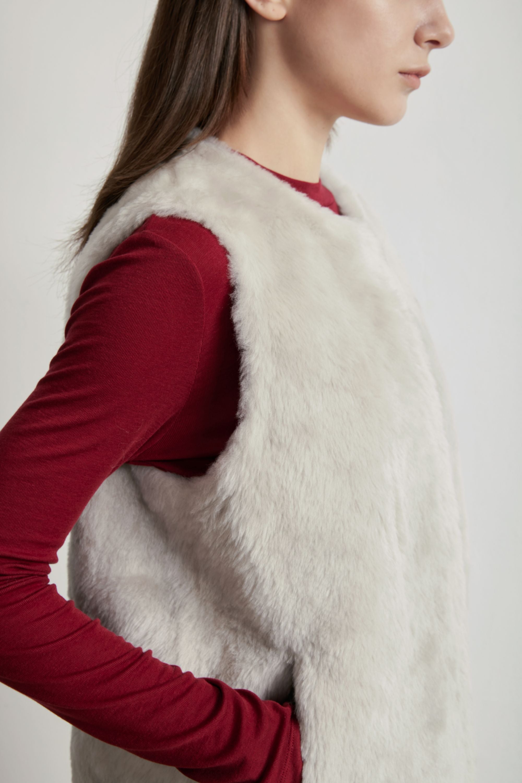 CLOUD merino wool shearling gilet (Milk)