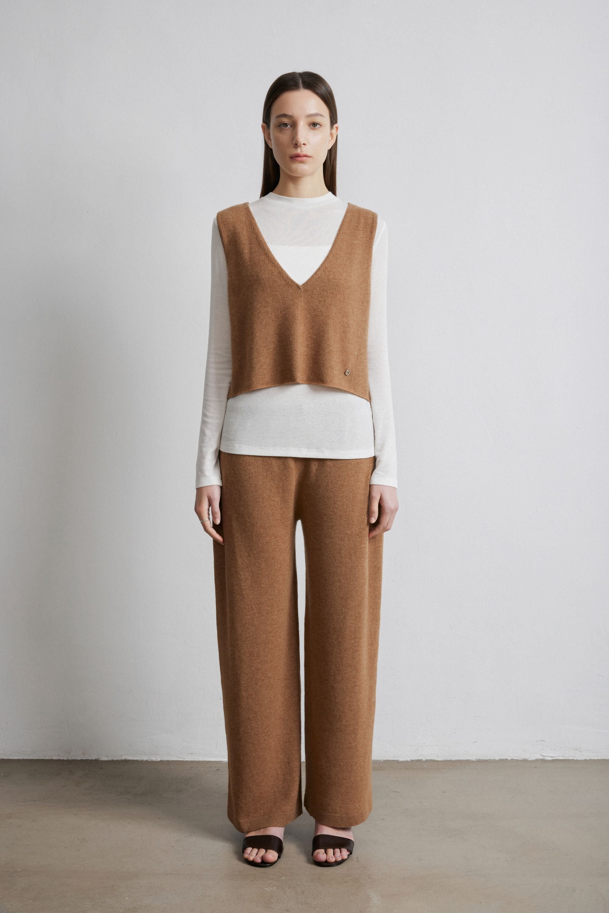 ALICIAN cashmere pants (Brown)