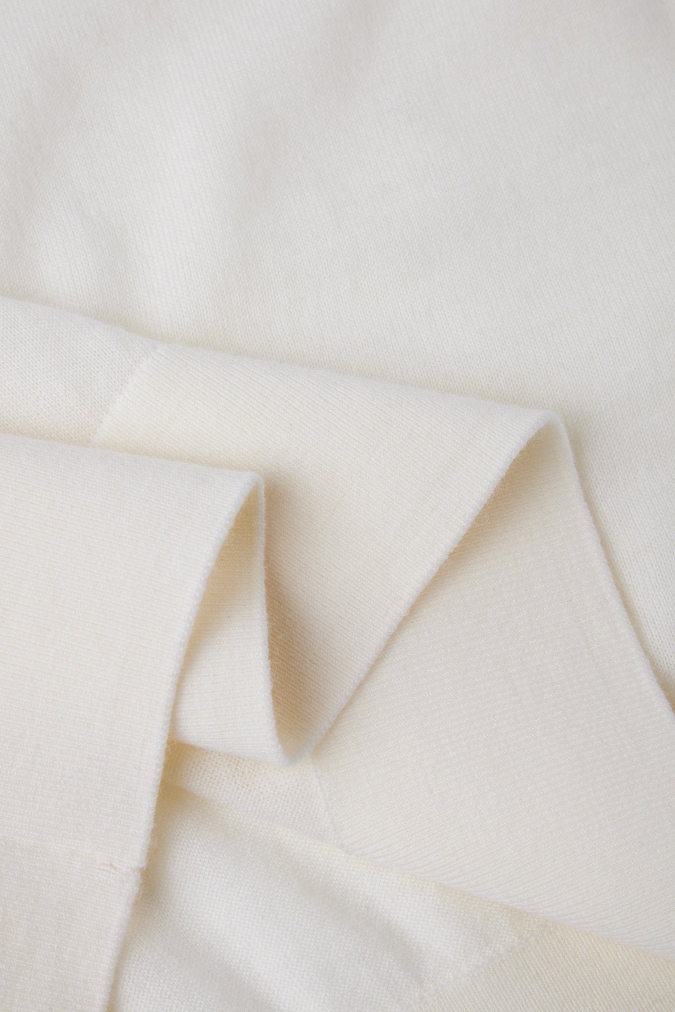 AMER superfine wool tank top (White) - STELLAM