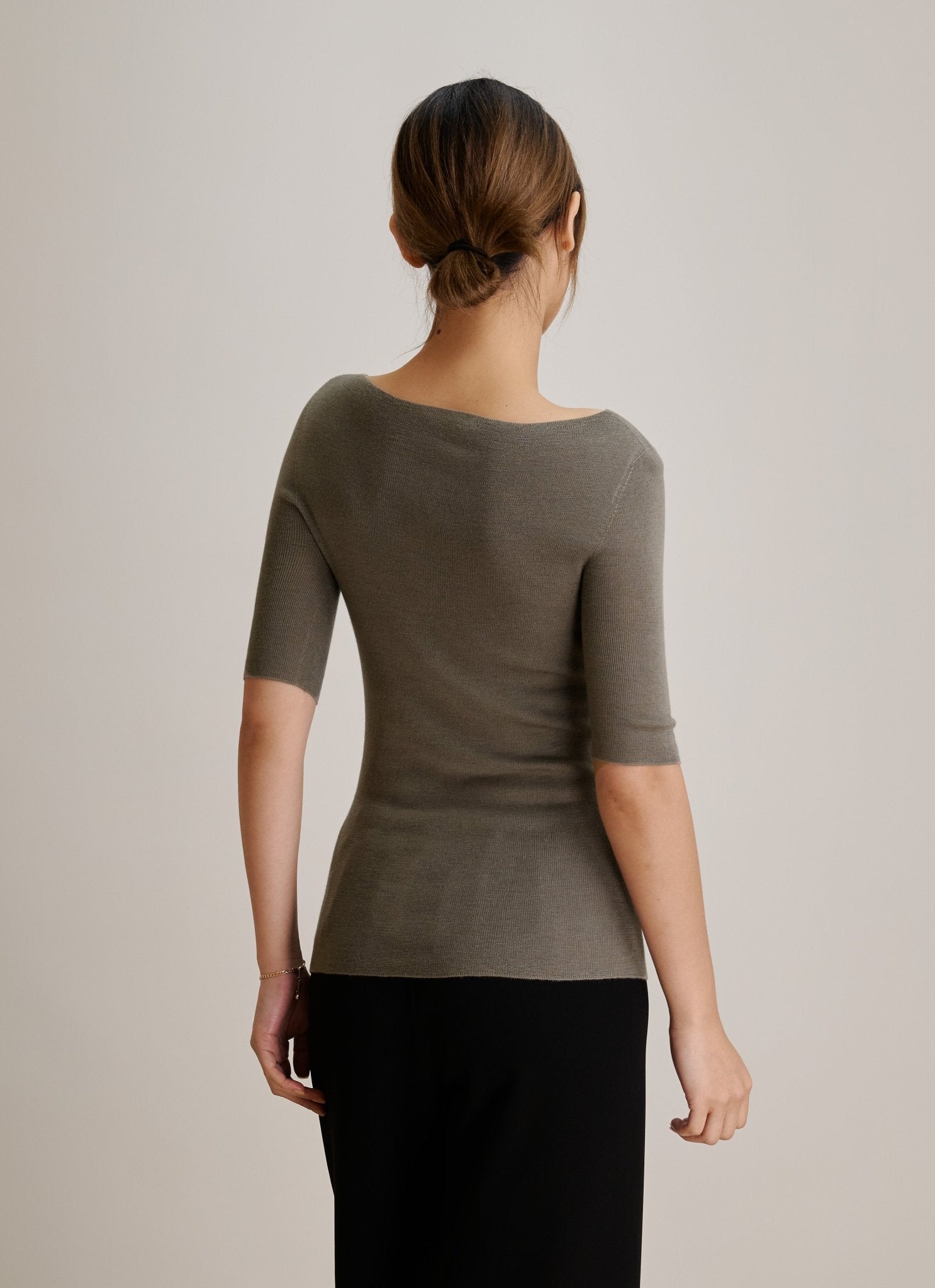 Carol superfine merino wool top (Grey) - STELLAM