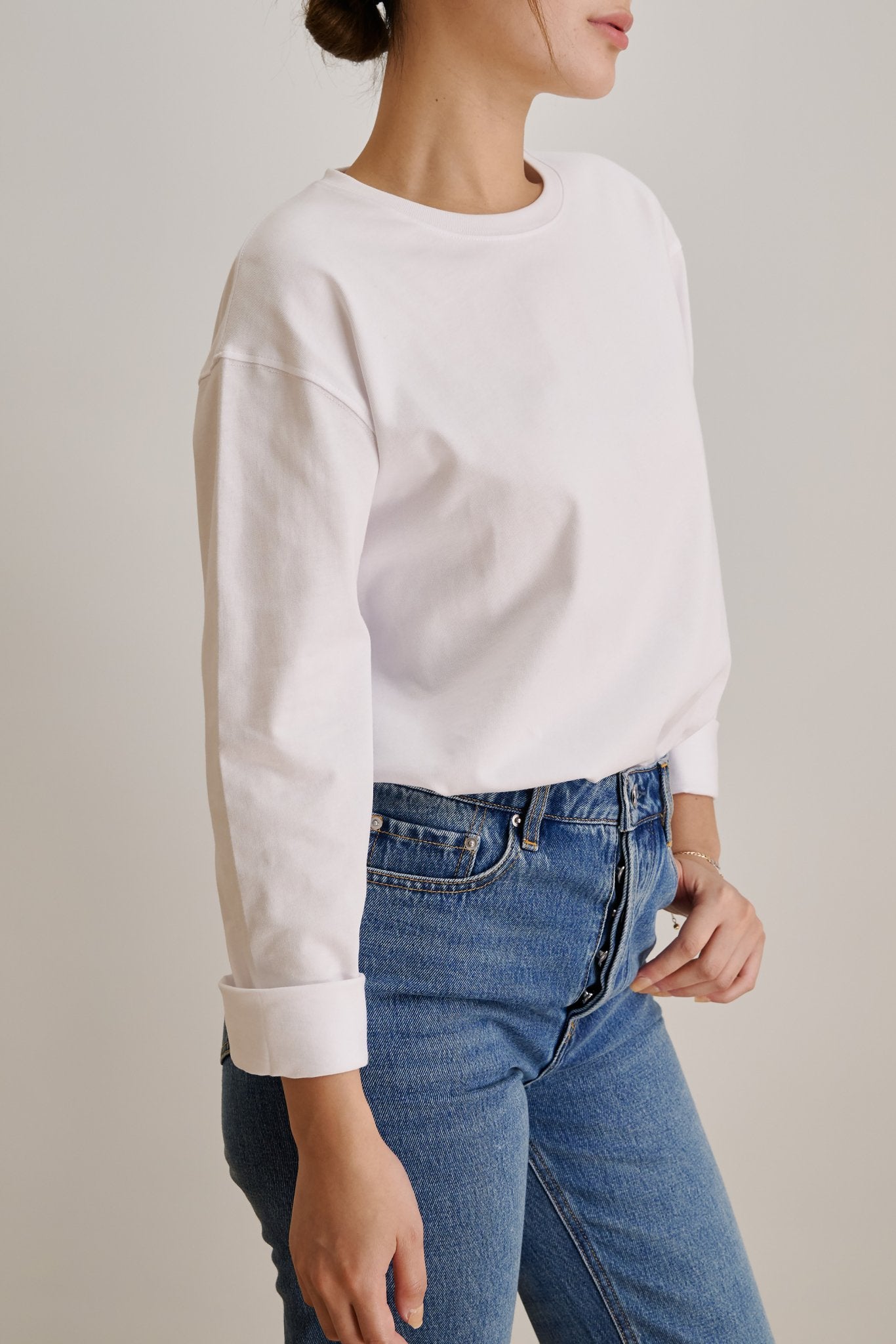 CILES cotton longsleeves top (White) - STELLAM
