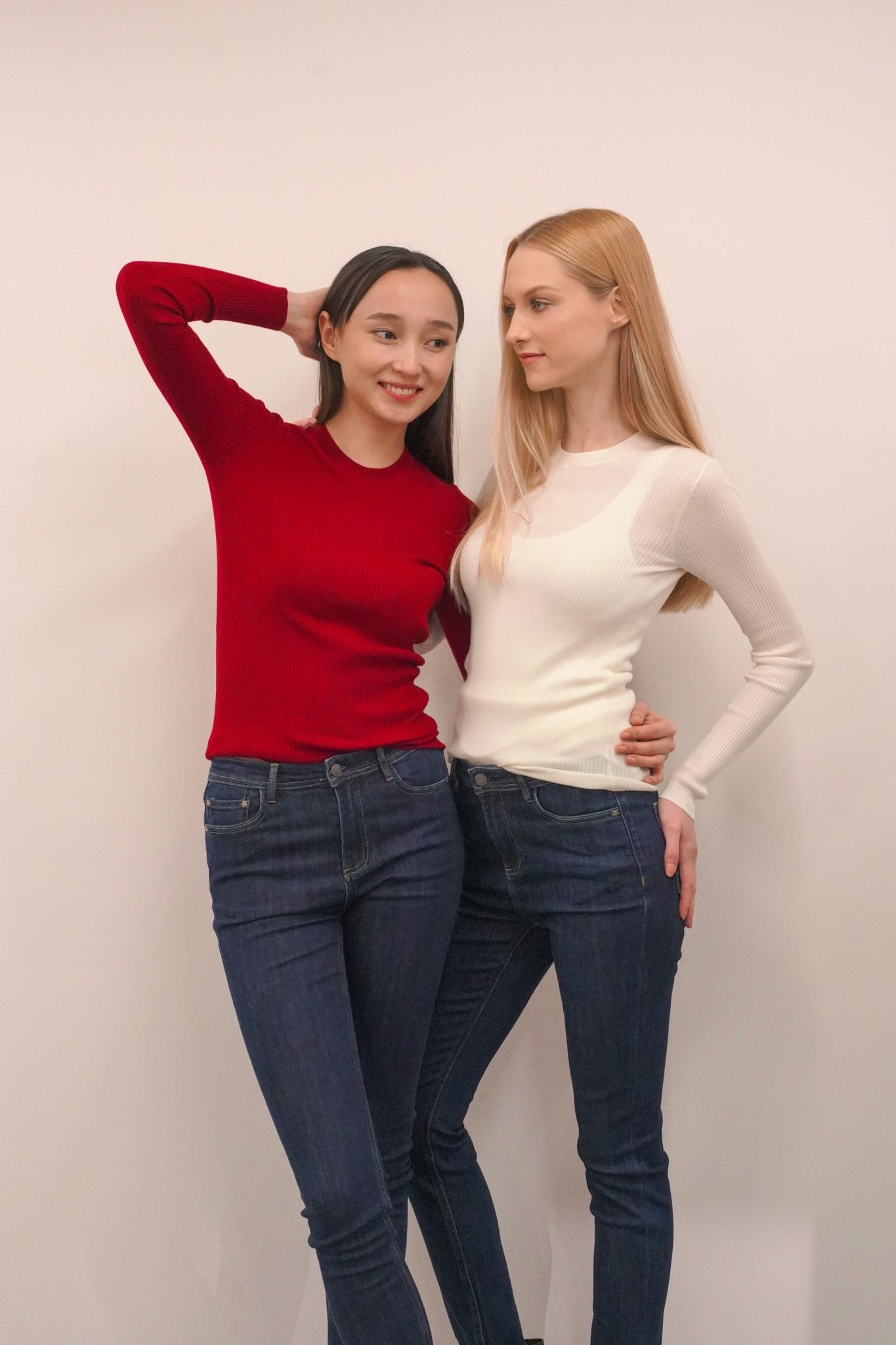 CINDY superfine knit crew top (Milk) - STELLAM