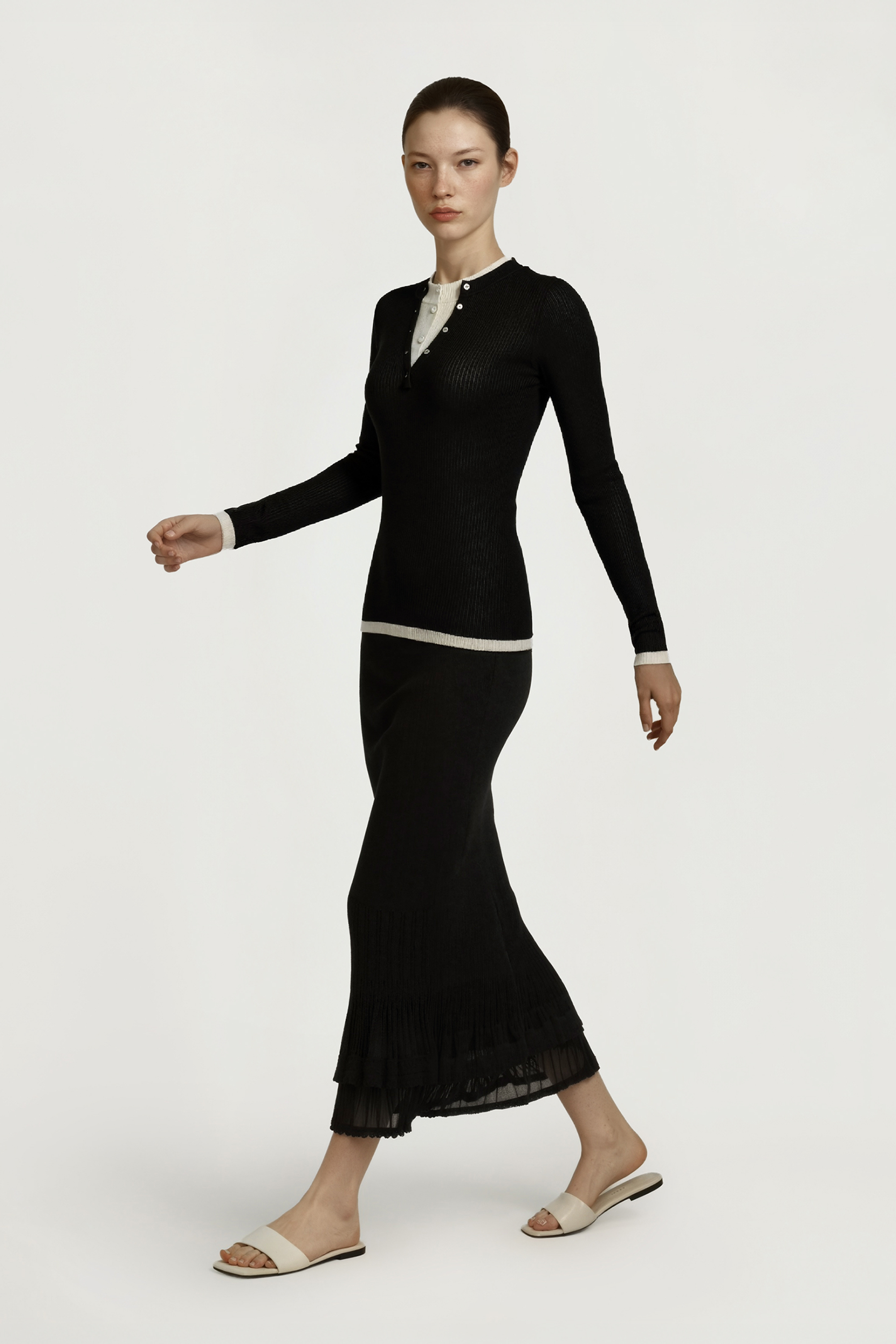 HERA silk-blend sweater (Black)