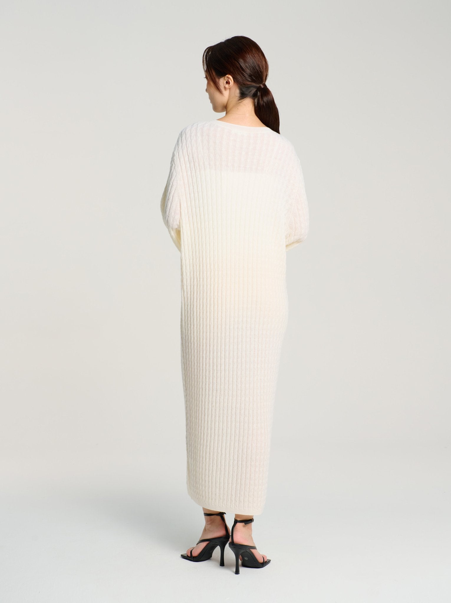 ELEGANCE wool cable knit dress (White) - STELLAM