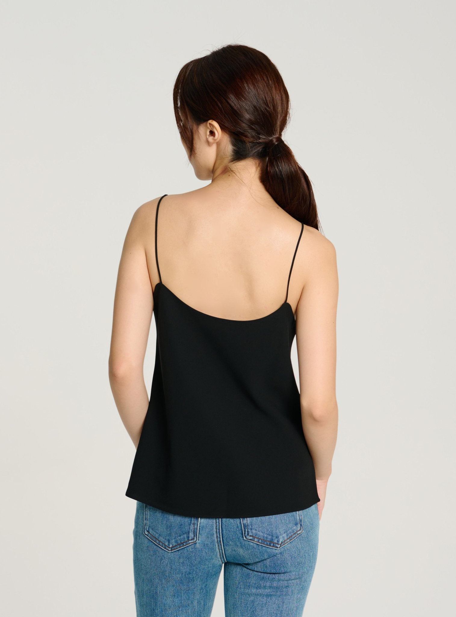 GINS naia camisole (Black) - STELLAM