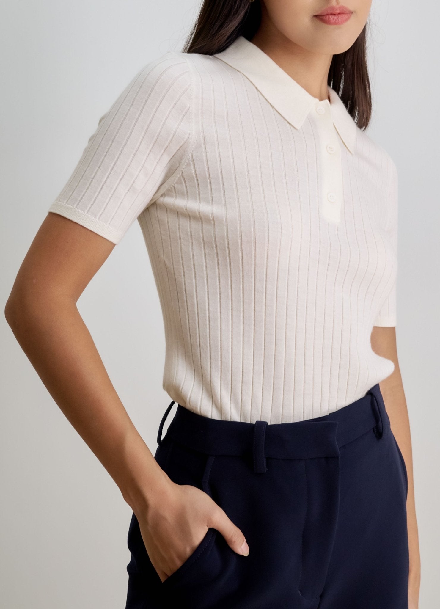 LEE wool polo top (Off white) - STELLAM