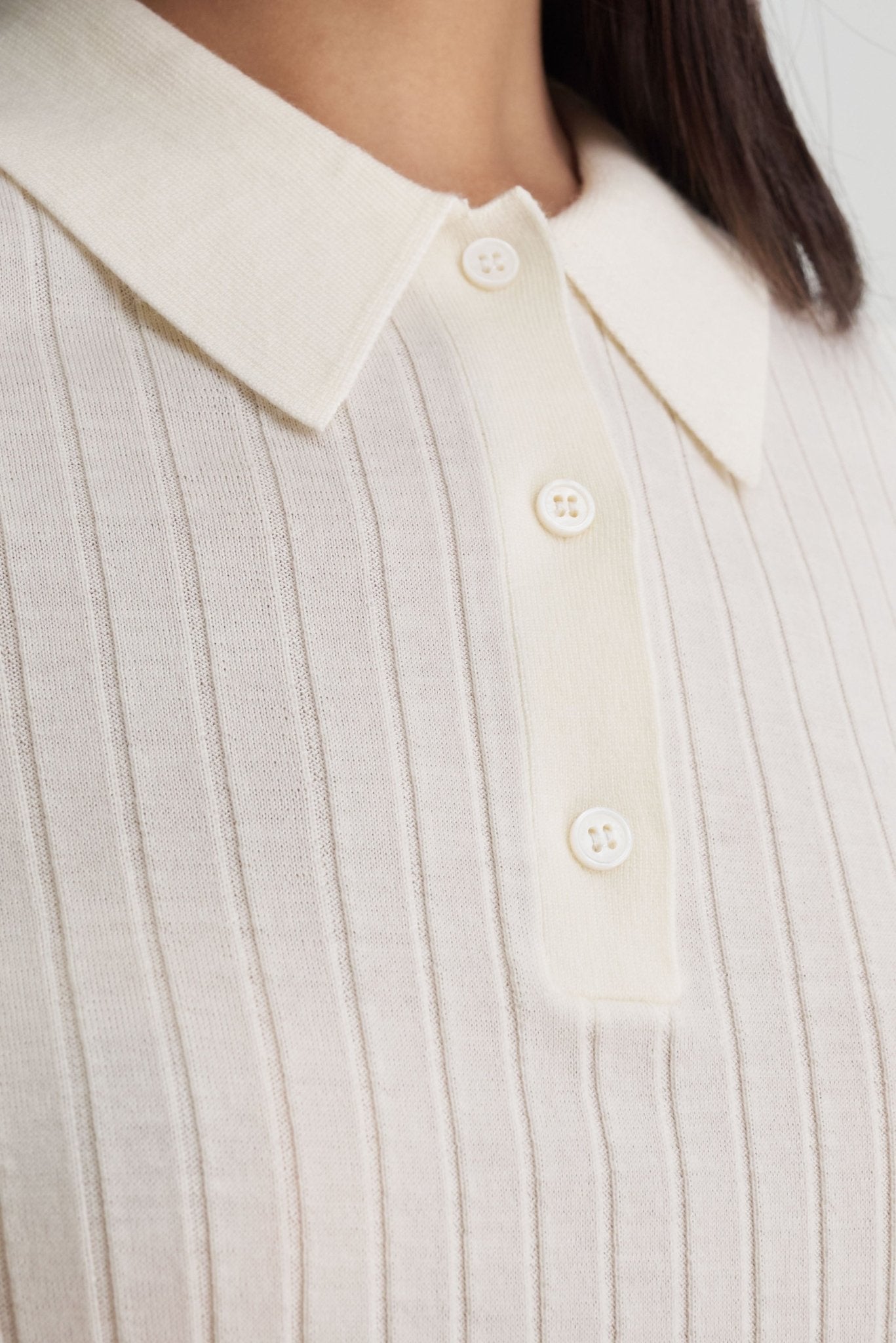 LEE wool polo top (Off white) - STELLAM
