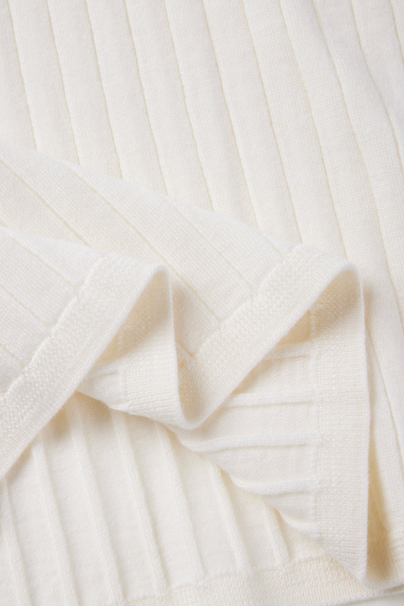 LEE wool polo top (Off white) - STELLAM