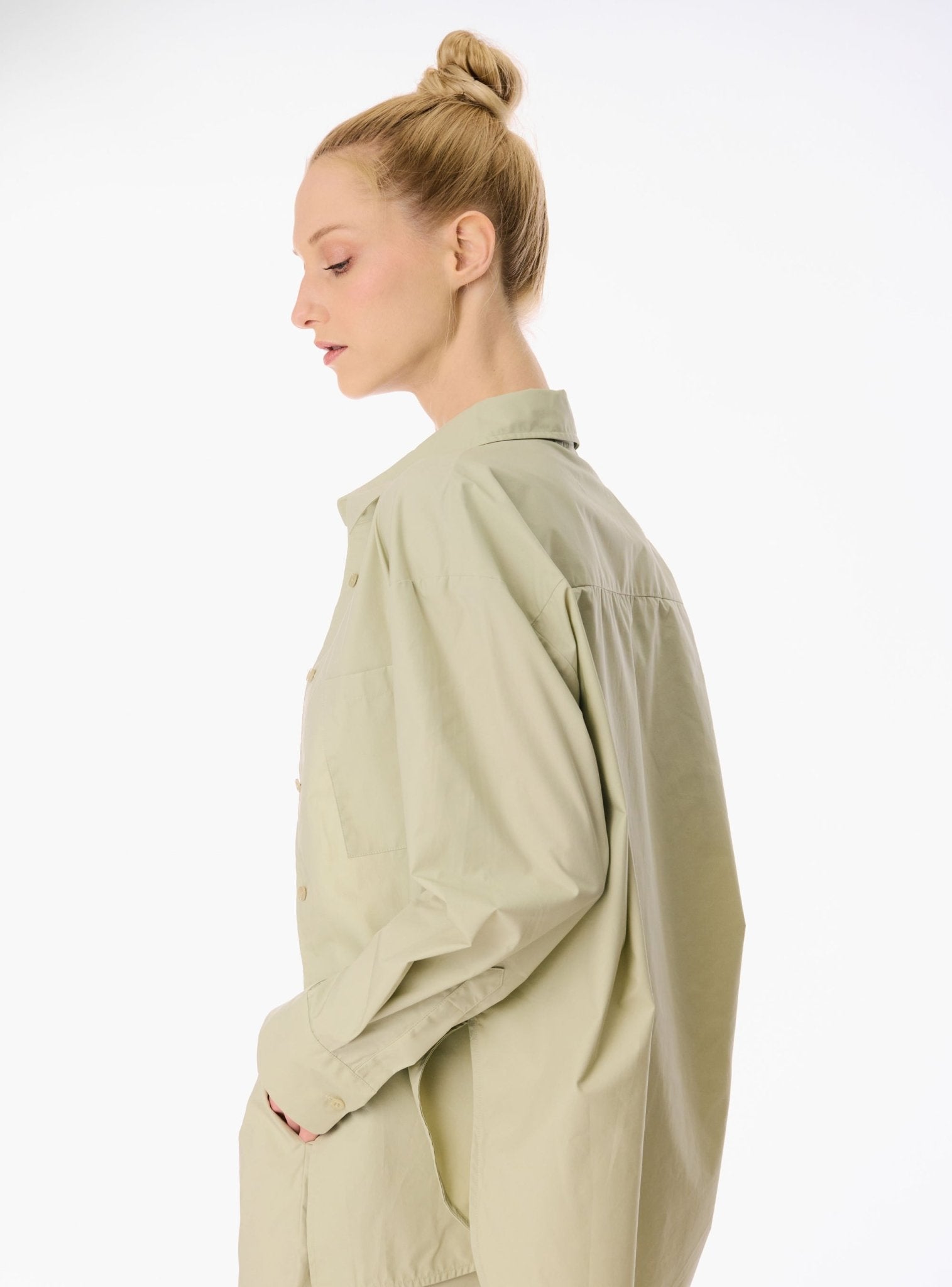 LUI oversized cotton shirt (Sage) - STELLAM