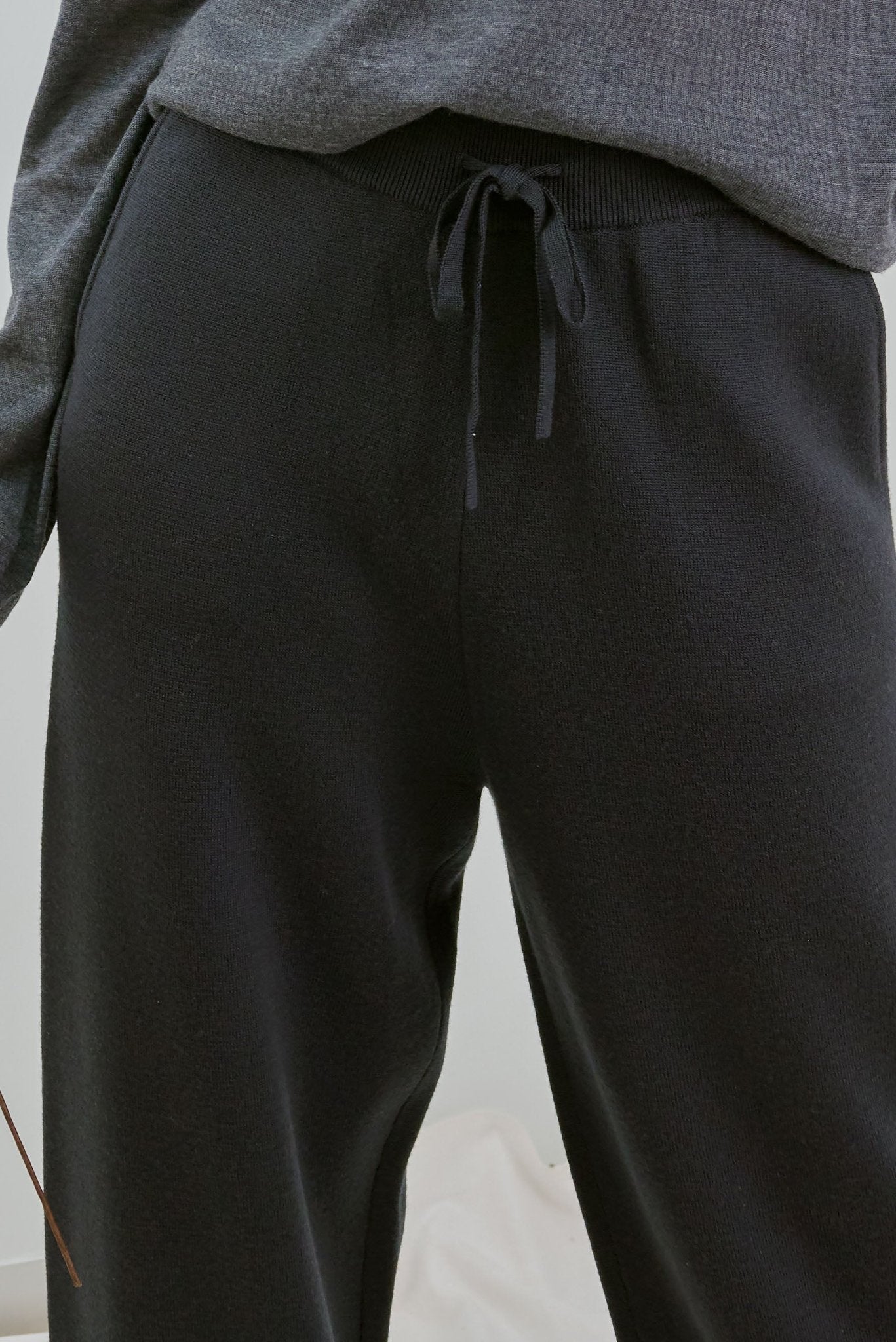 MILANO merino wool trackpants (Black) - STELLAM