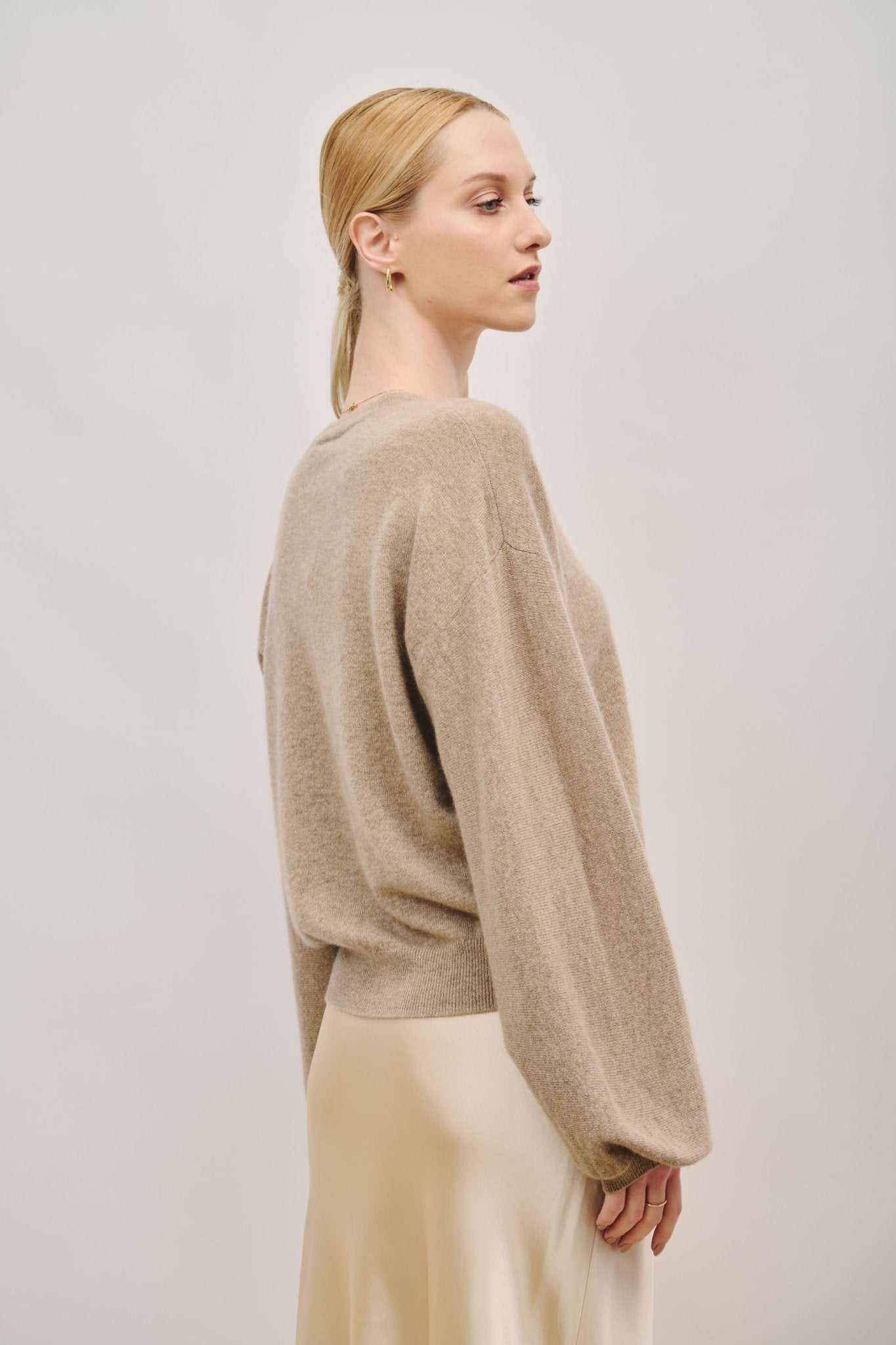 MIRANDA cashemere crew neck sweater (Oatmeal) - STELLAM