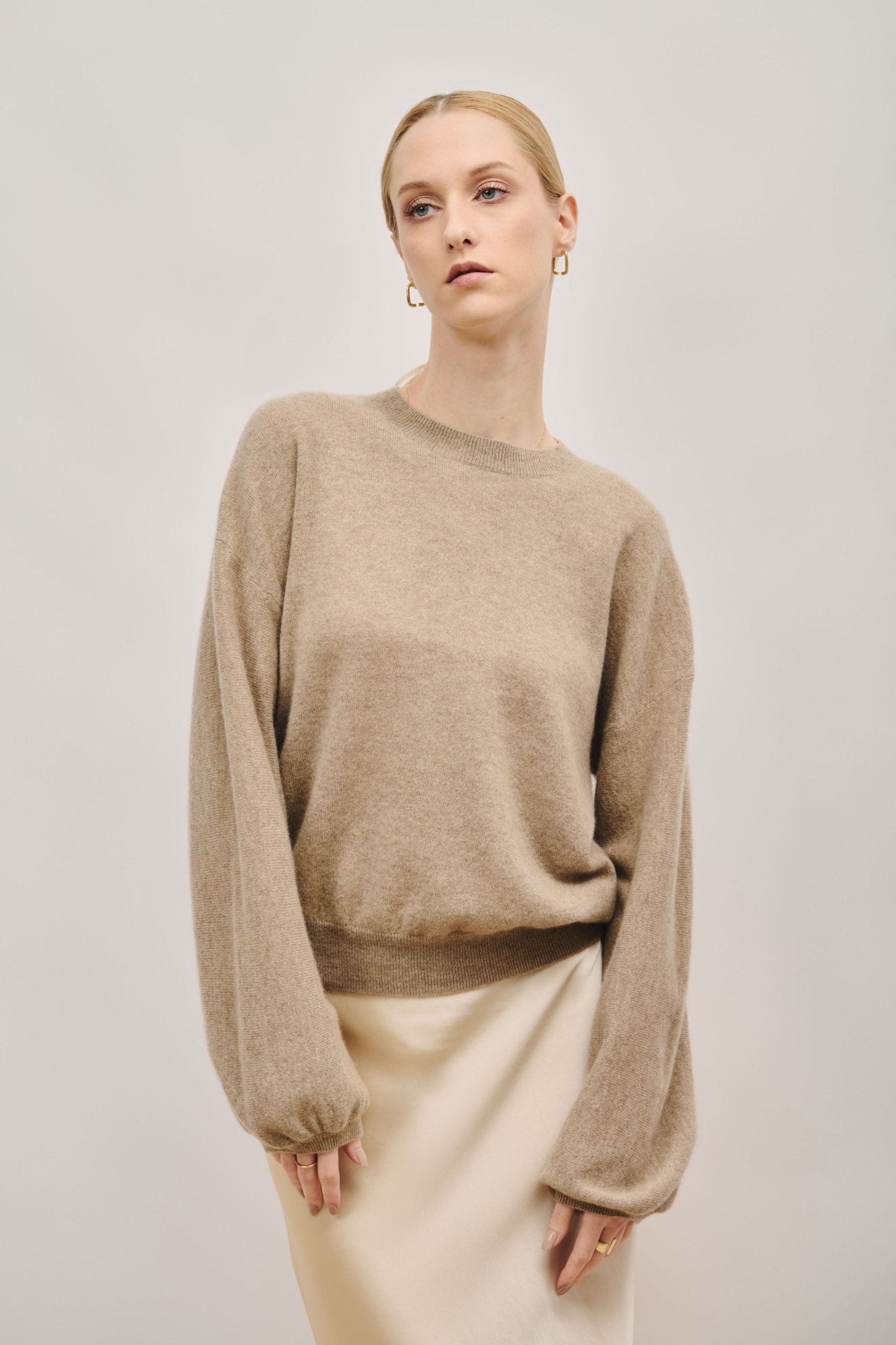 MIRANDA cashemere crew neck sweater (Oatmeal) - STELLAM