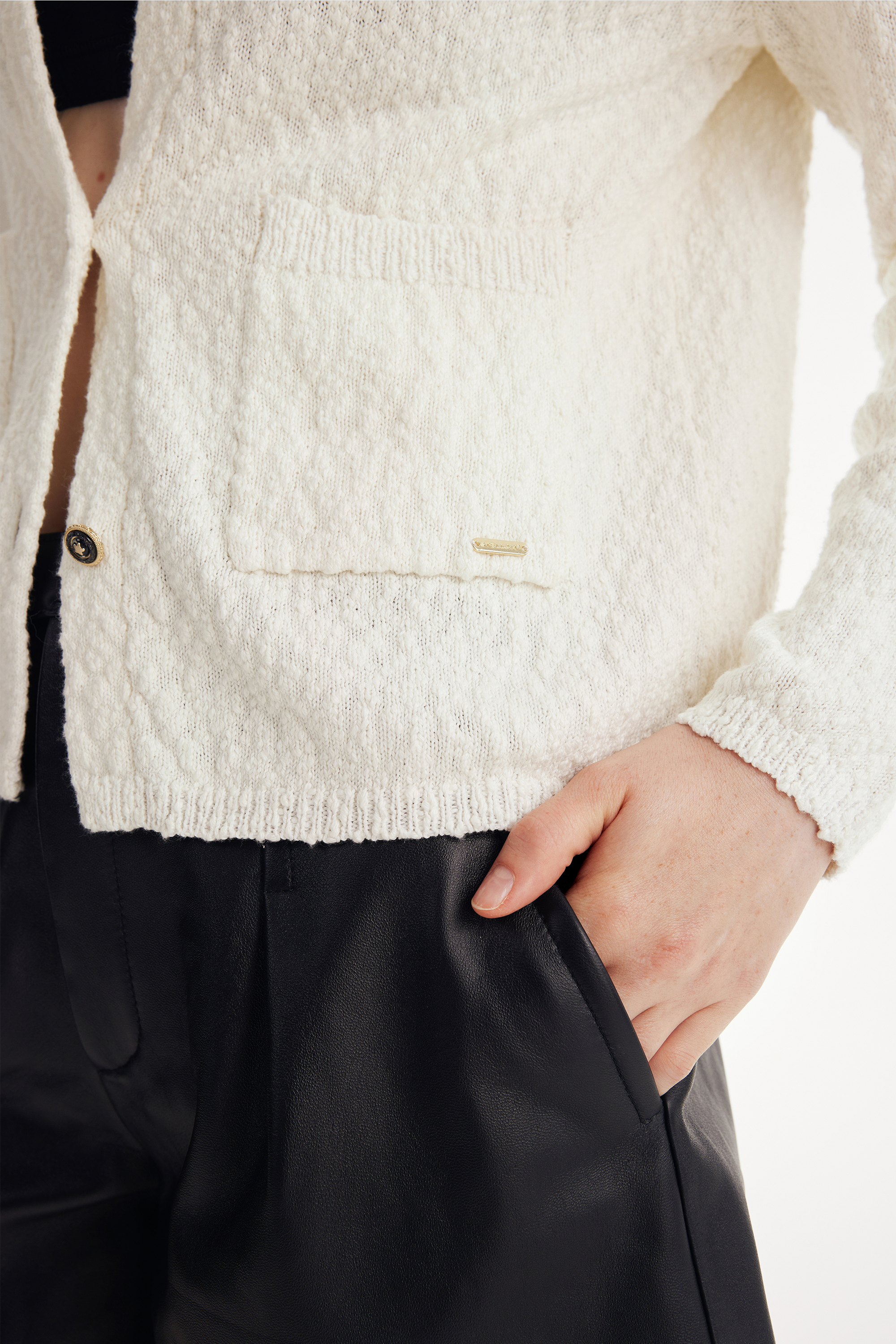 MOSSY cotton cardigan (White)