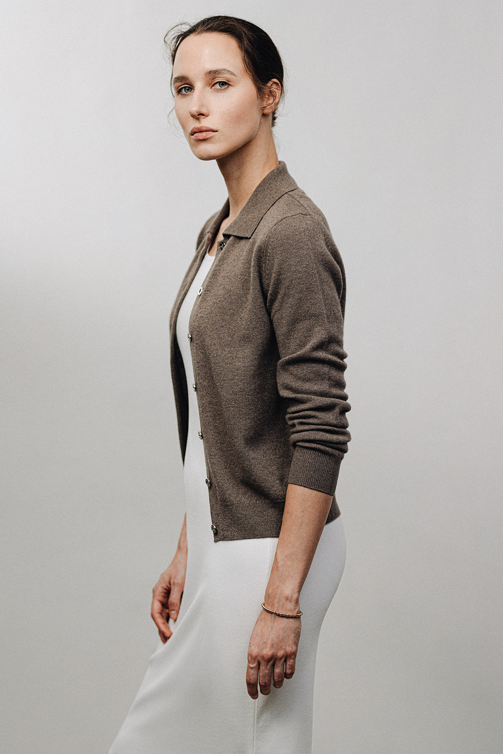 BICA cashmere-blended wool cardigan (Taupe)**Available by the early October**