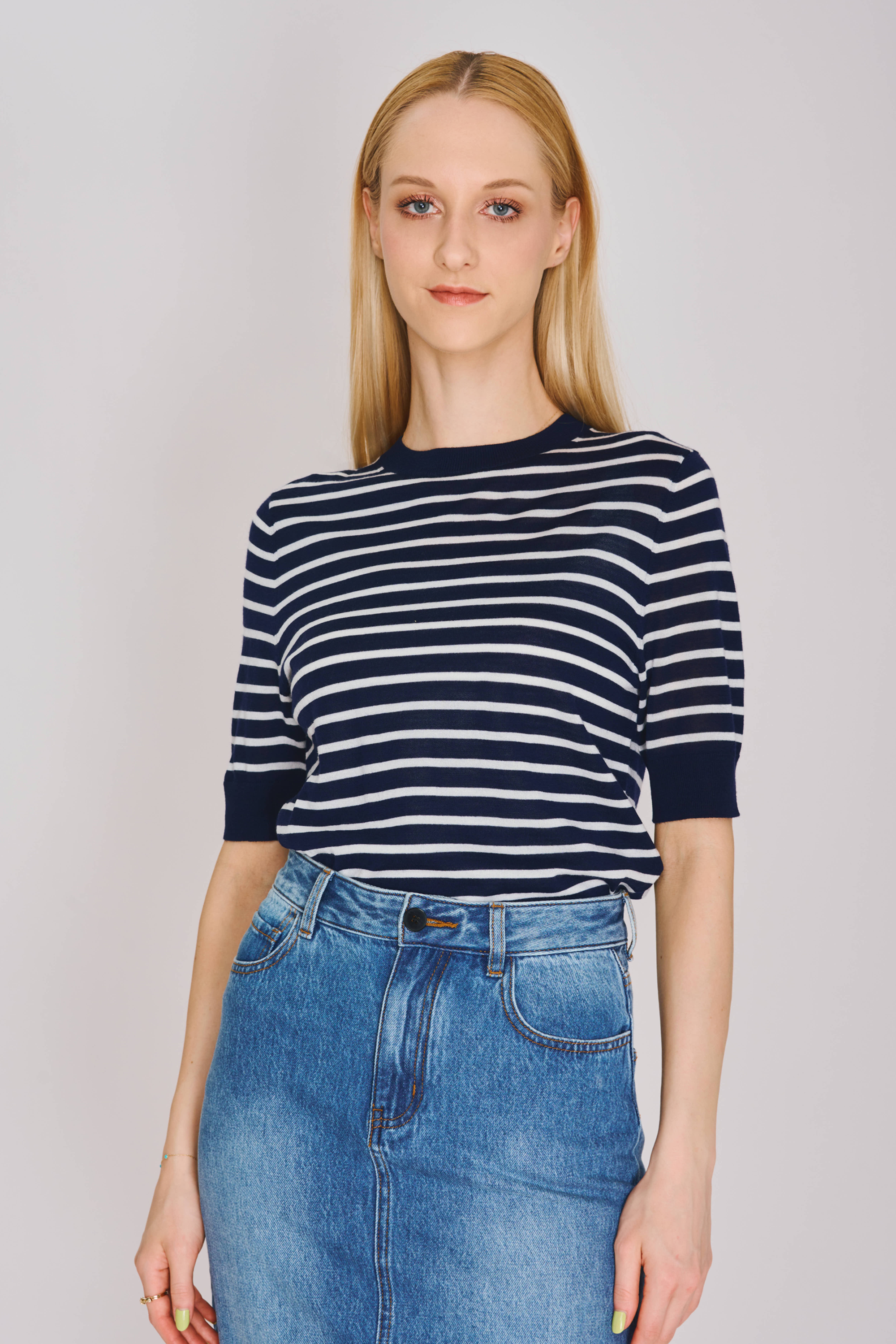 COLUMN superfine-wool top  (Navy stripe)