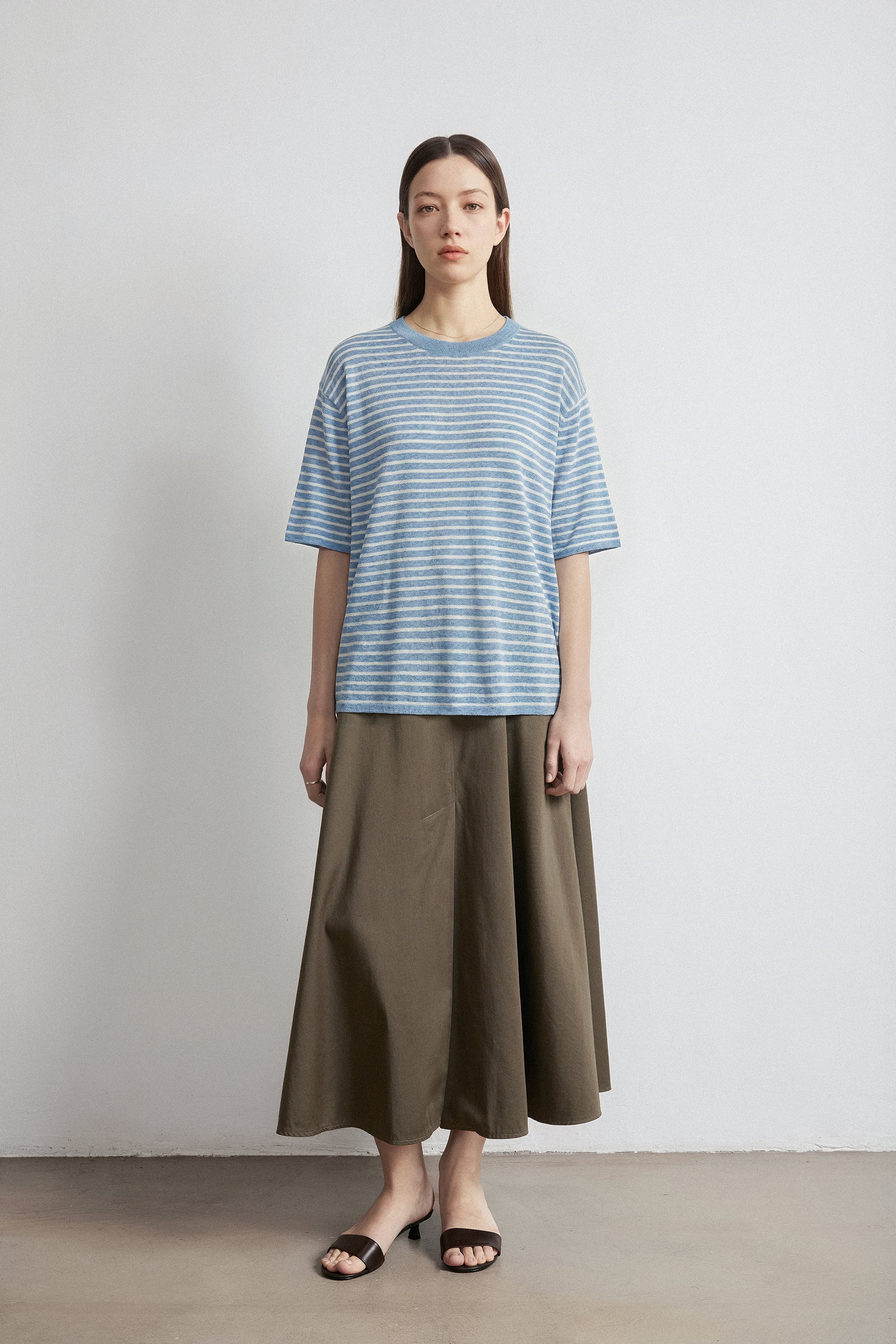 BET棉麻寬鬆上衣（藍色條紋）