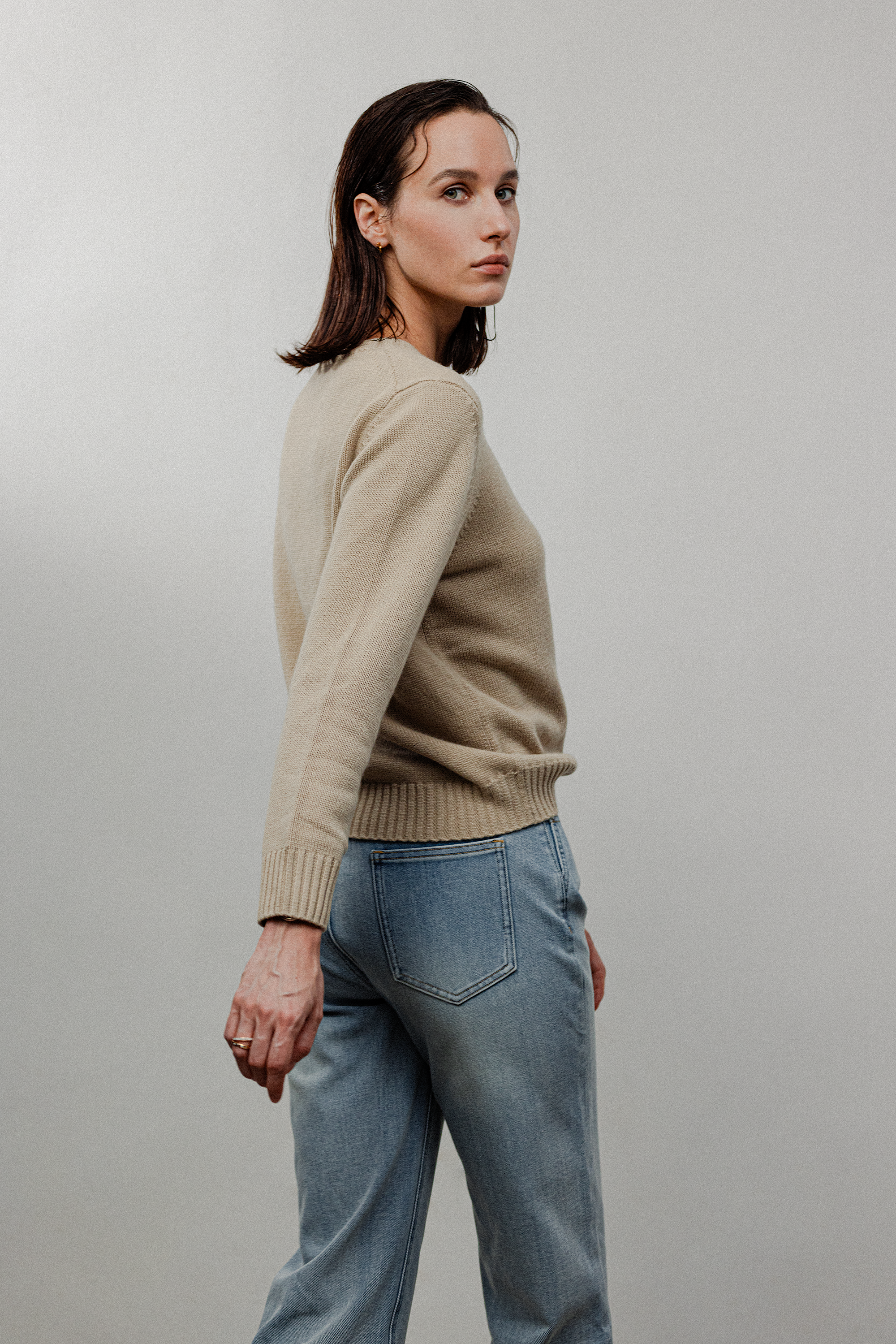 LINE cashmere-blended sweater (Butter)