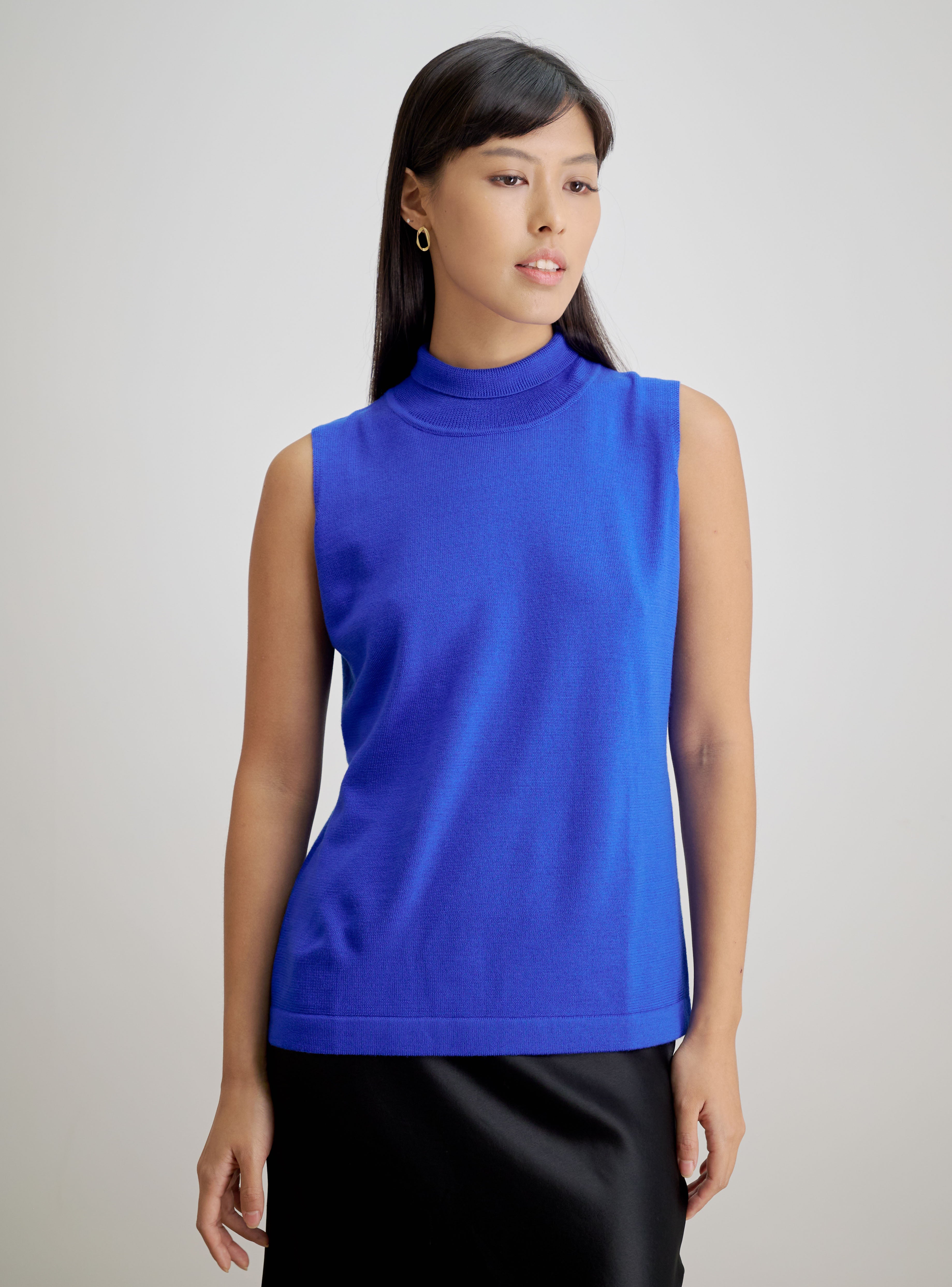 NICOLE turtleneck sleeveless top (Blue)