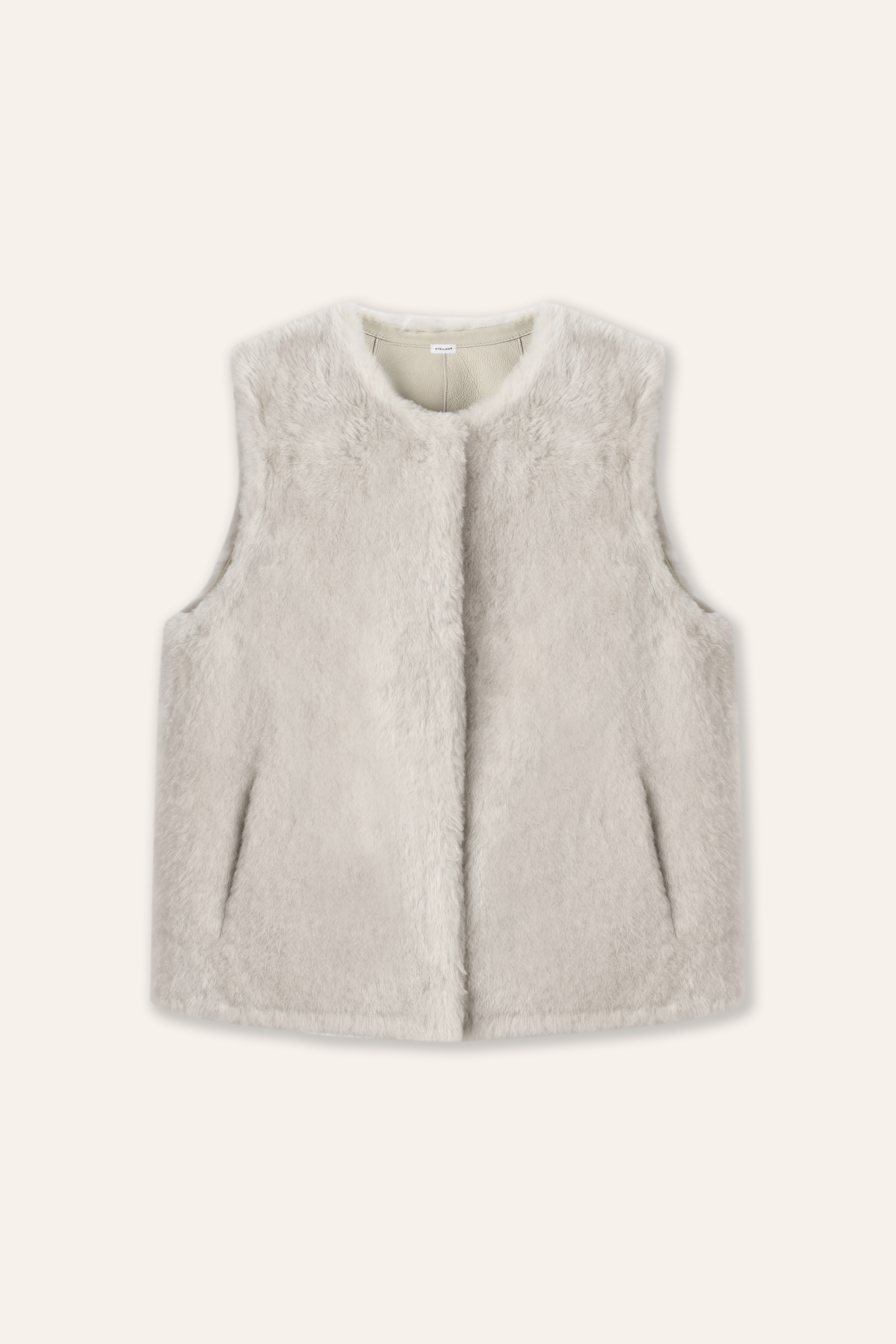 CLOUD merino wool shearling gilet (Milk)