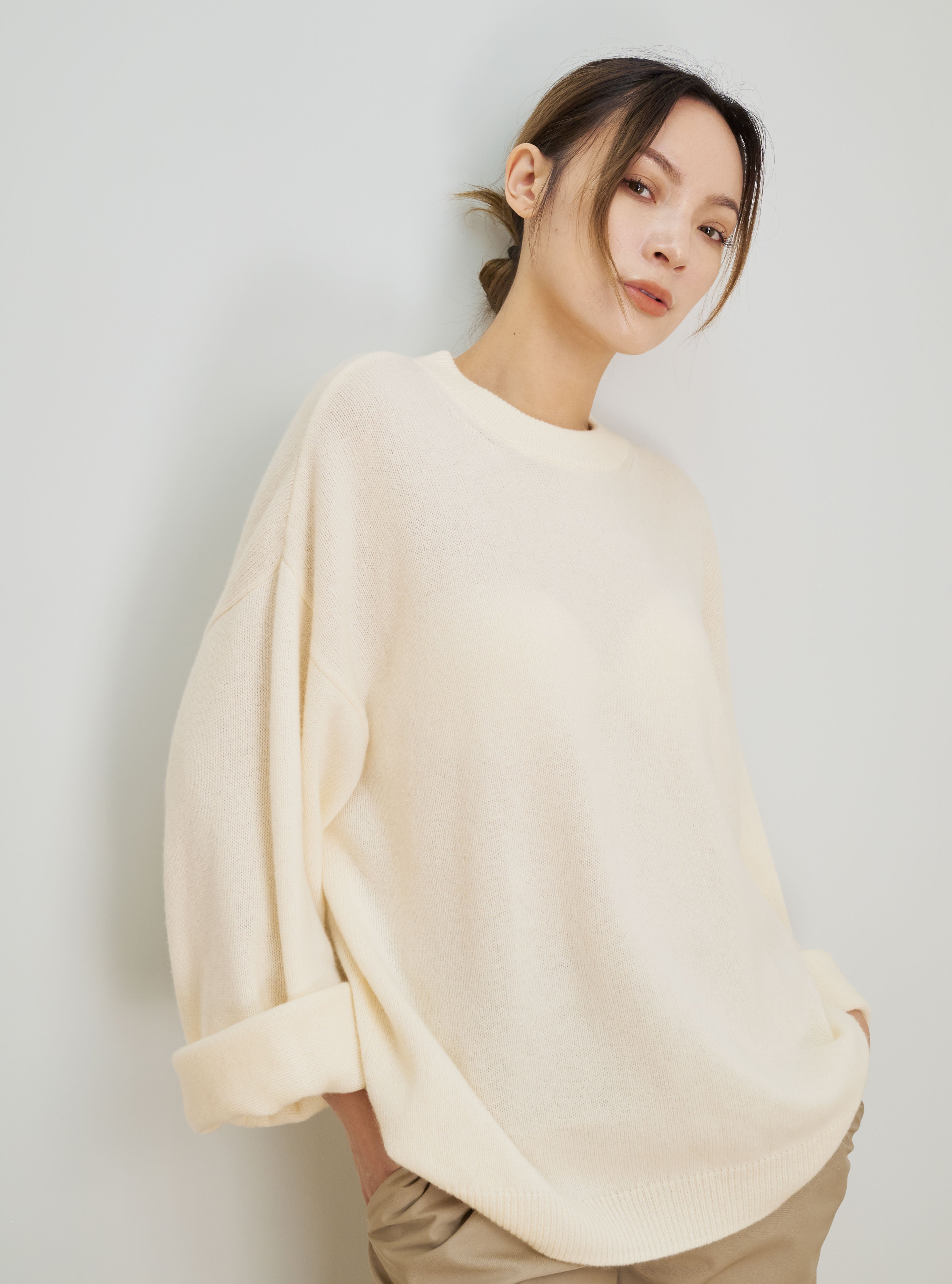 KATE oversized cashmere-blended sweater (Pearl)