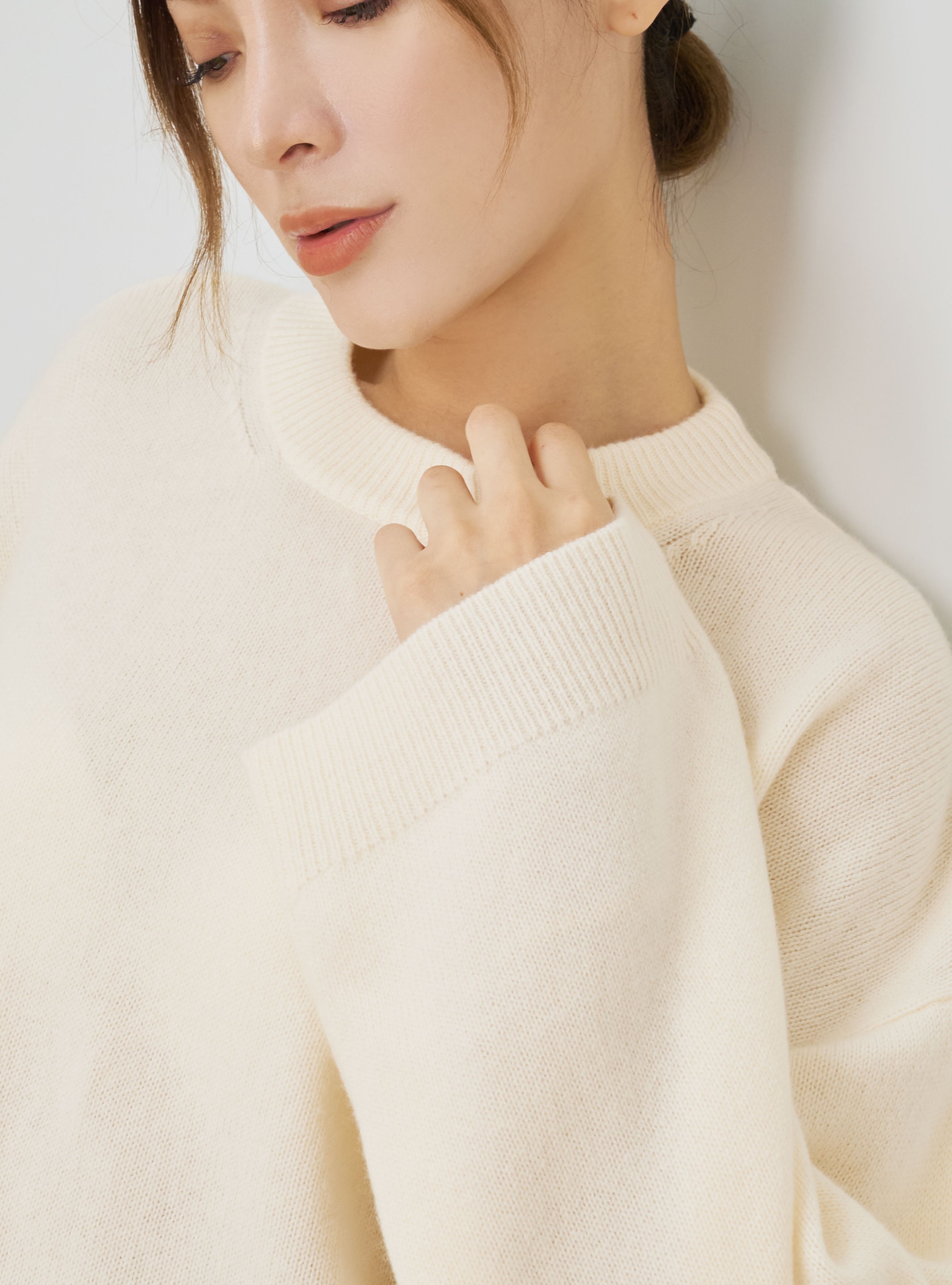 KATE oversized cashmere-blended sweater (Pearl)