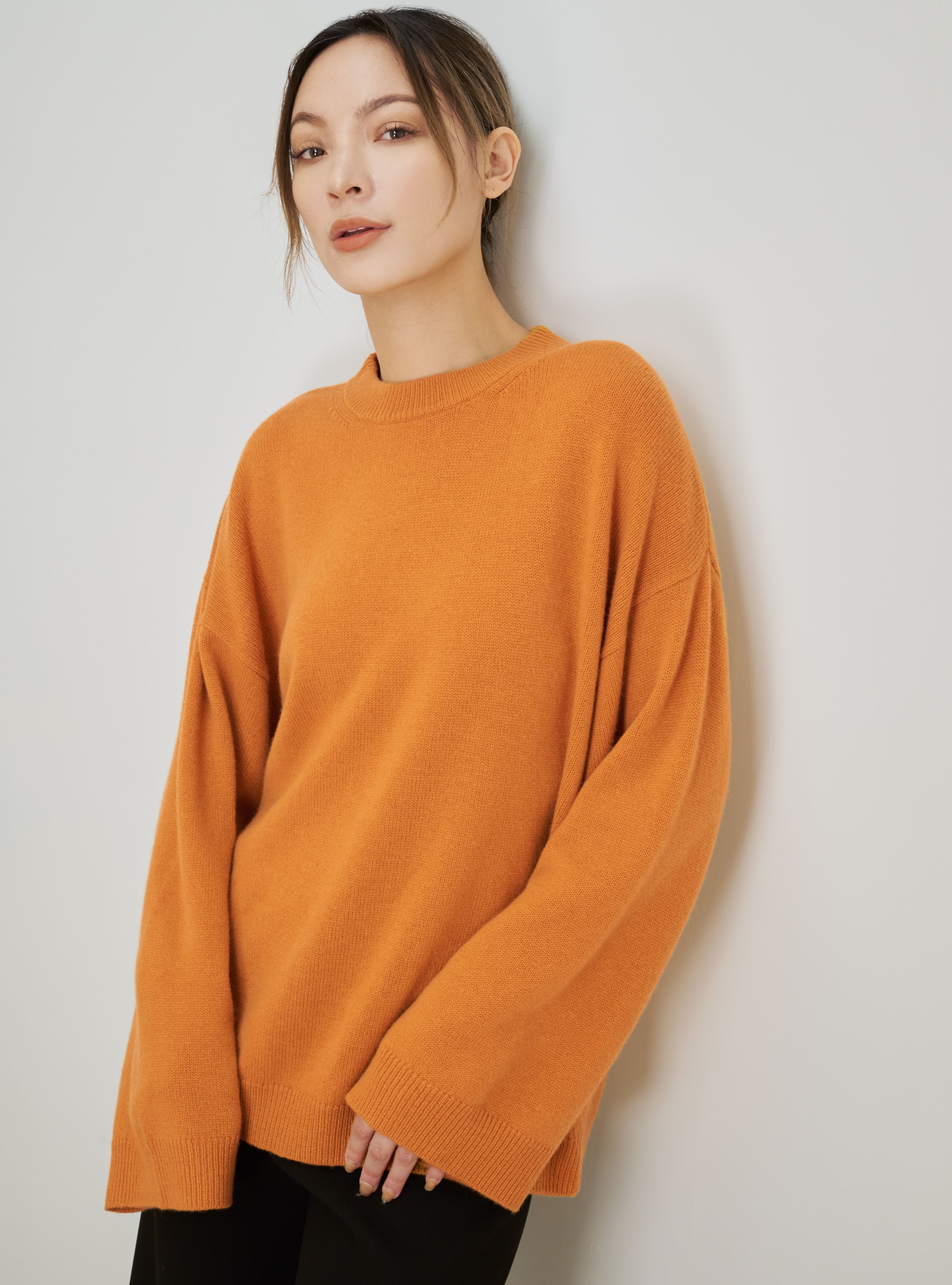 KATE oversized cashmere-blended sweater (Tangerine)