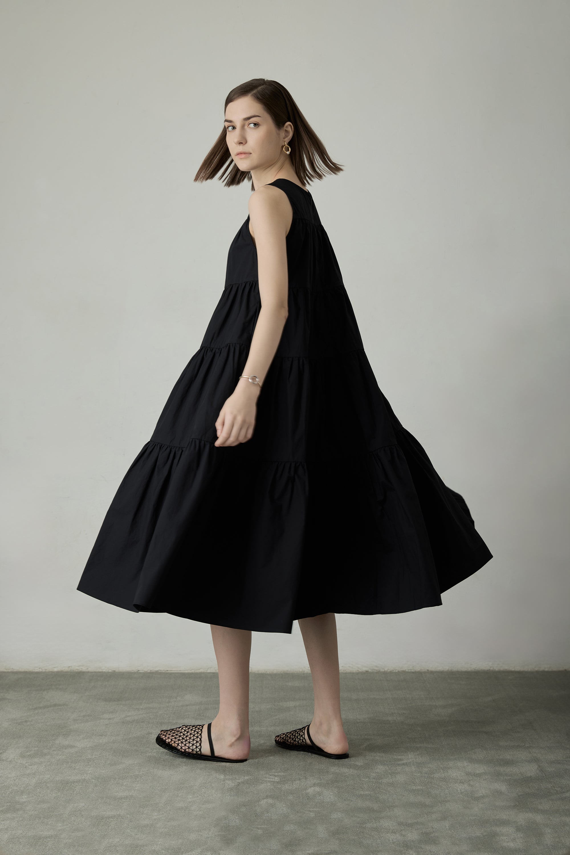 LAYER cotton dress (Black)