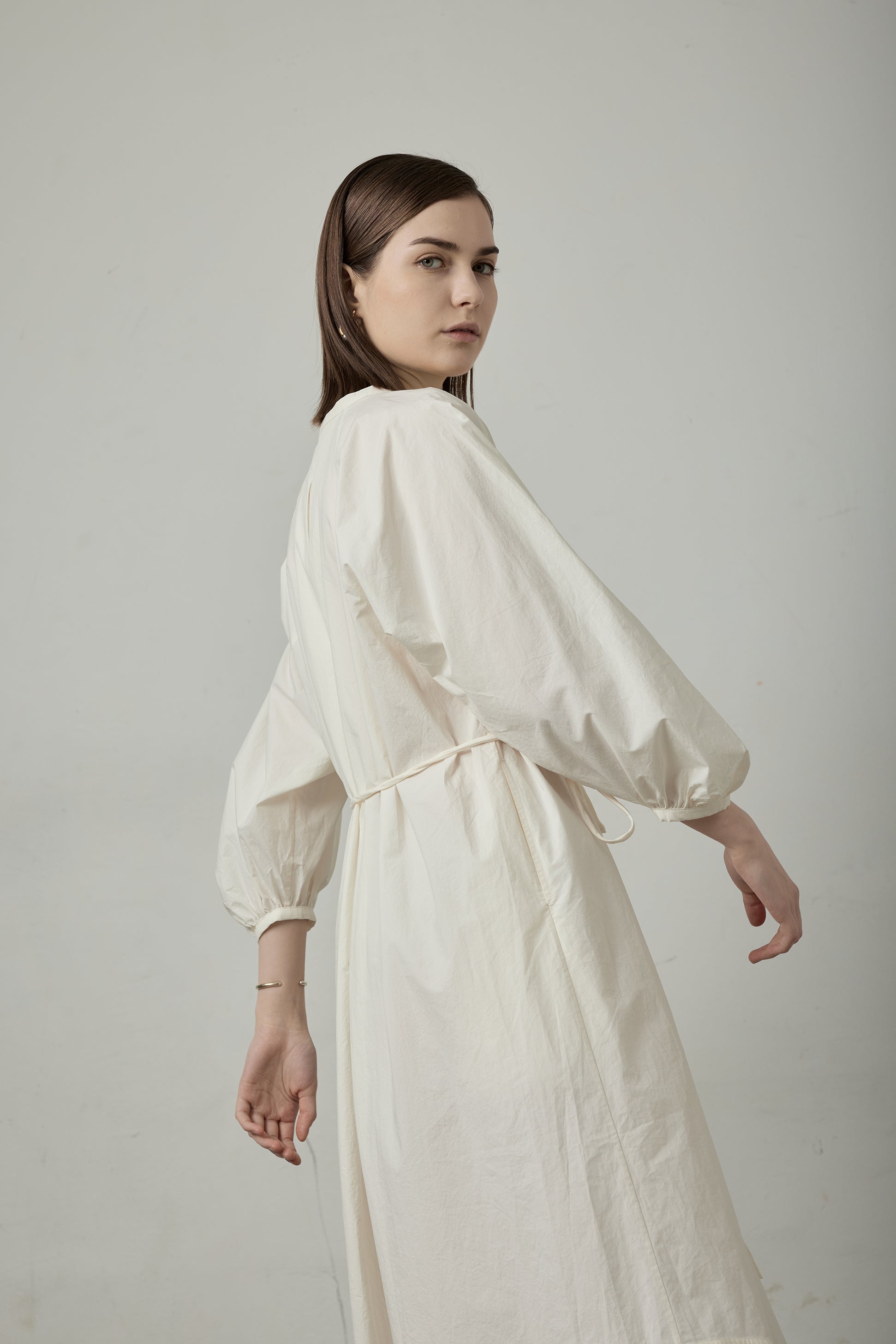 DODO supima cotton shirt dress (White)