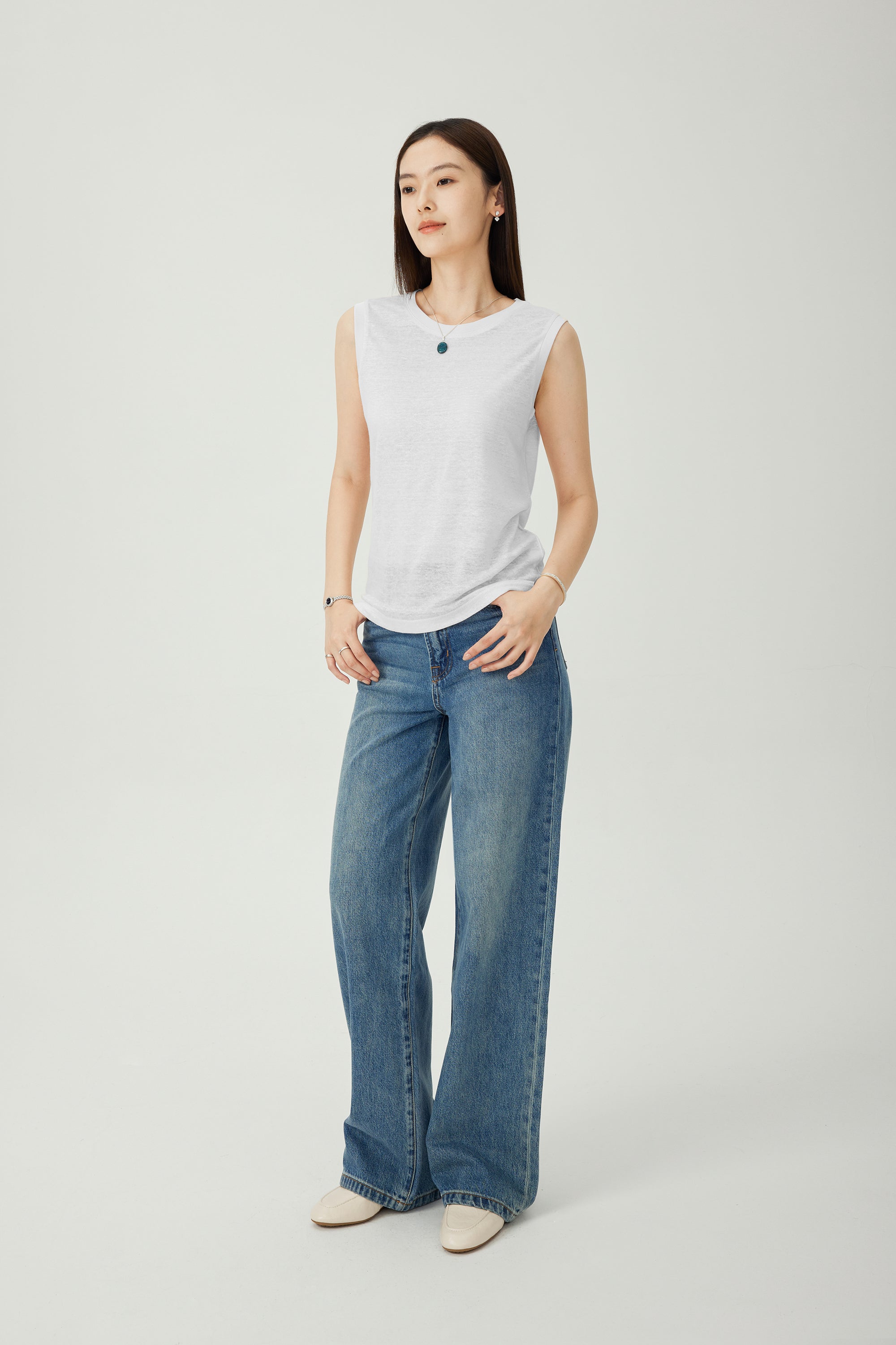LIMMY jp linen sleeveless top (White)