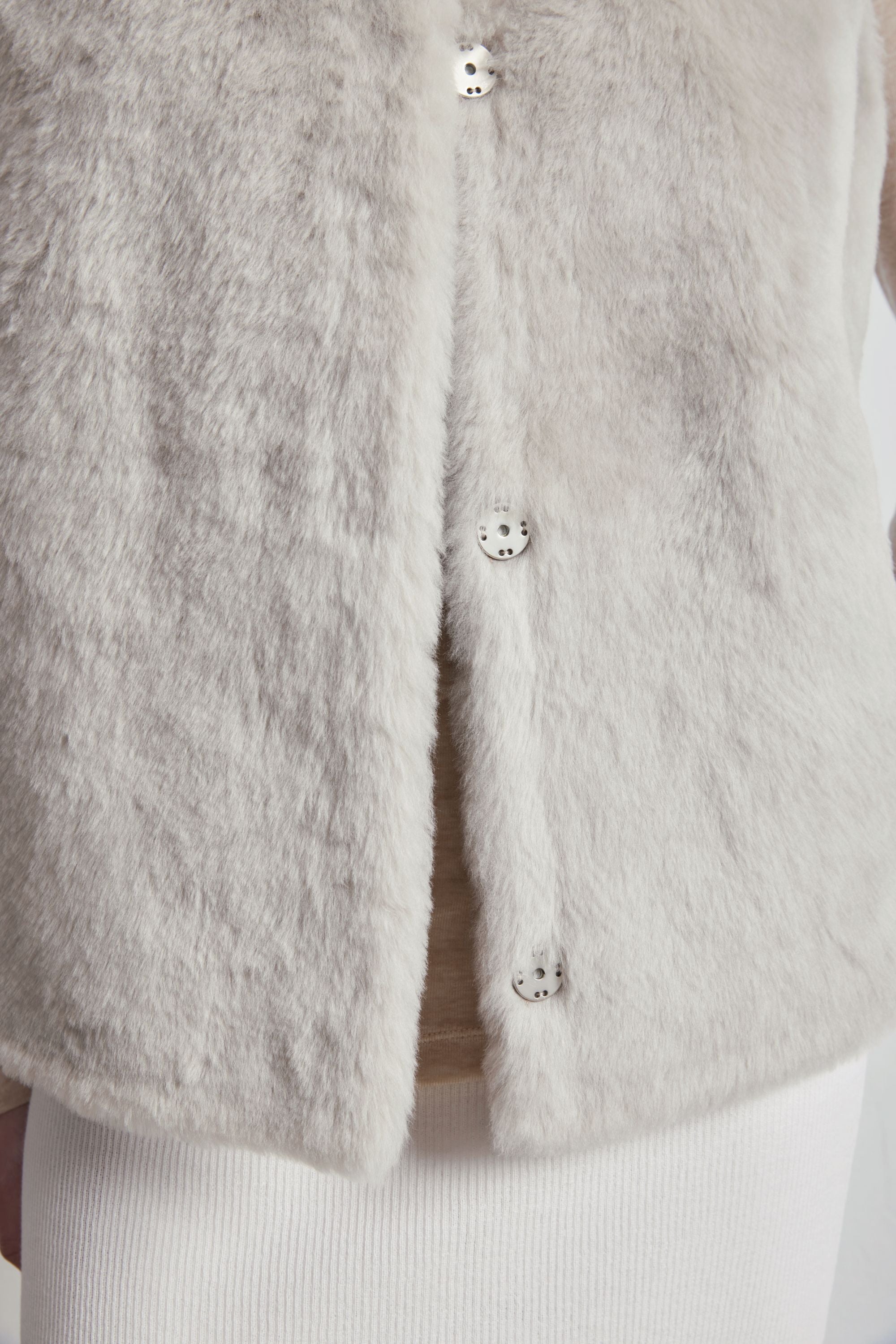 CLOUD 美麗諾羊毛剪絨背心（奶白色）