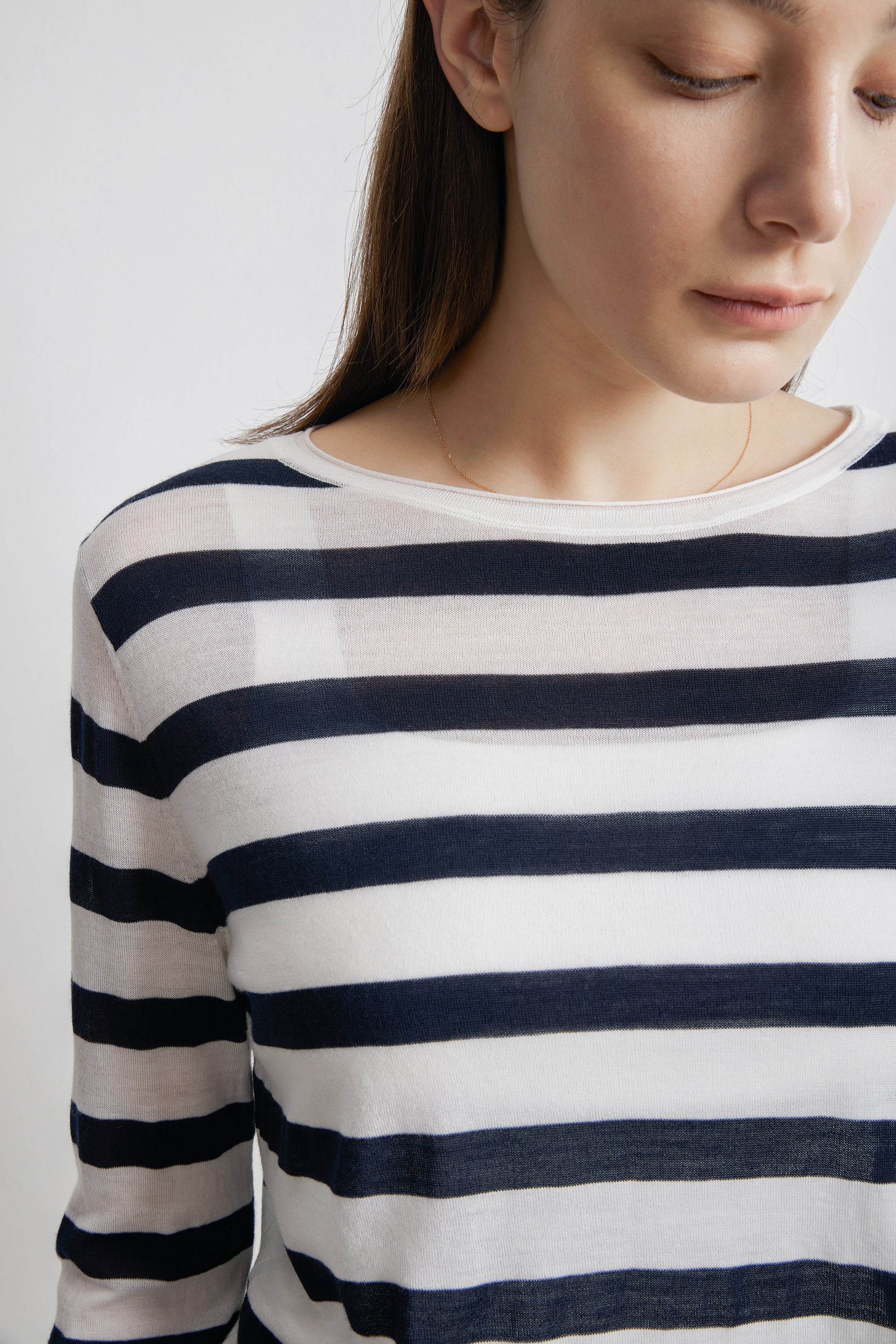 EDITH oversized merino wool pullover (Navy)