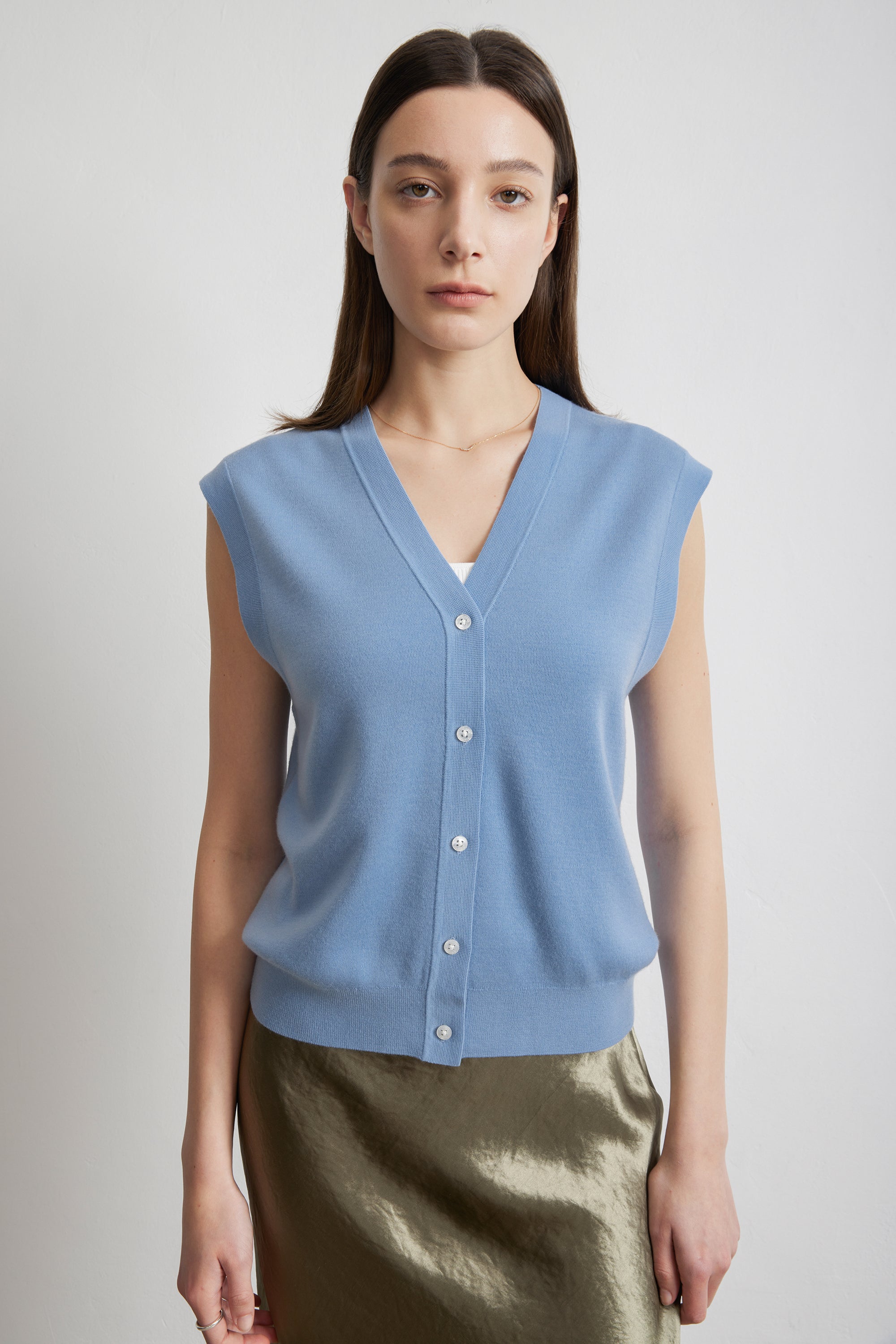 FAIRLADY wool vest (Light bIue)