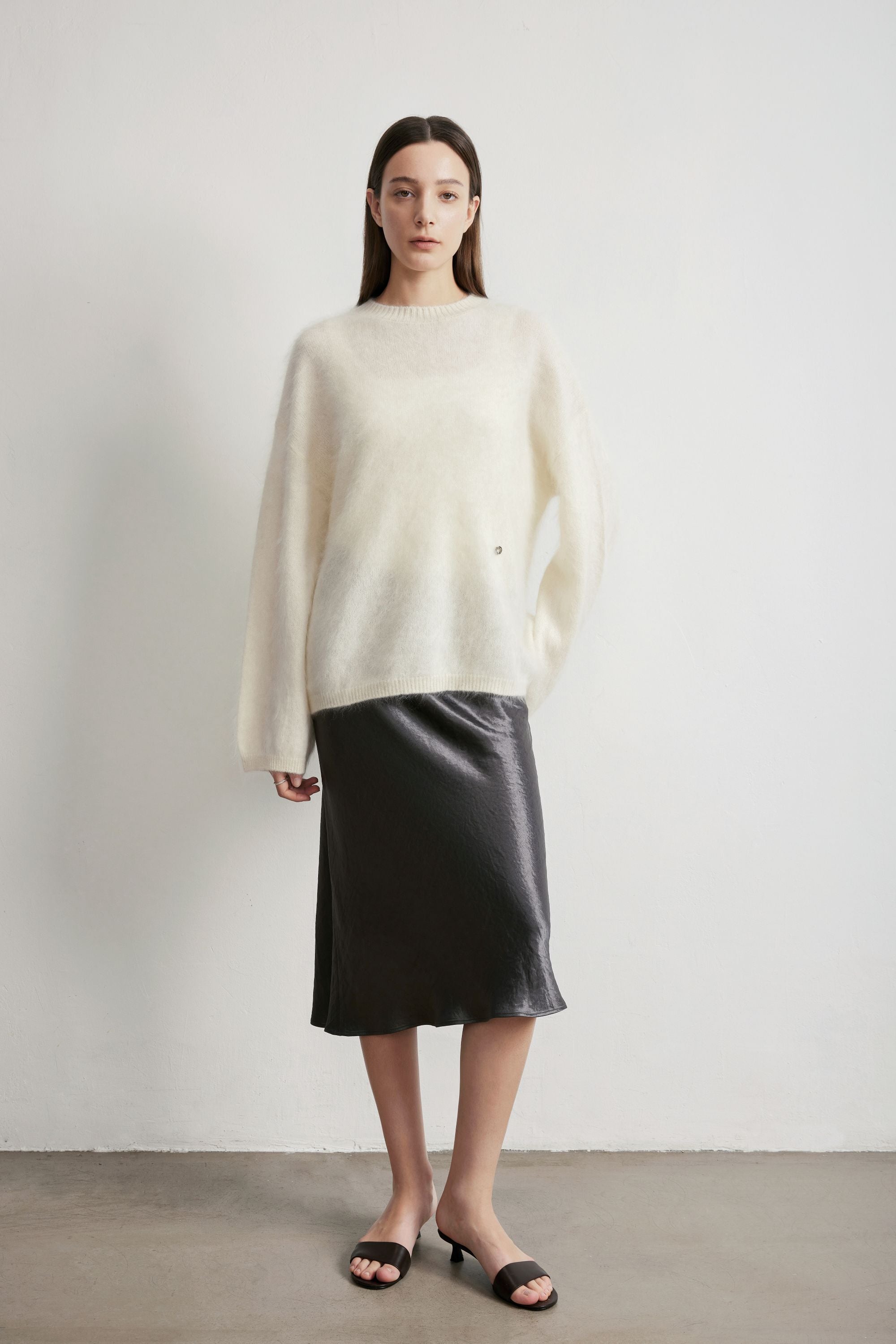 SUPERIOR merino wool sweater (White)