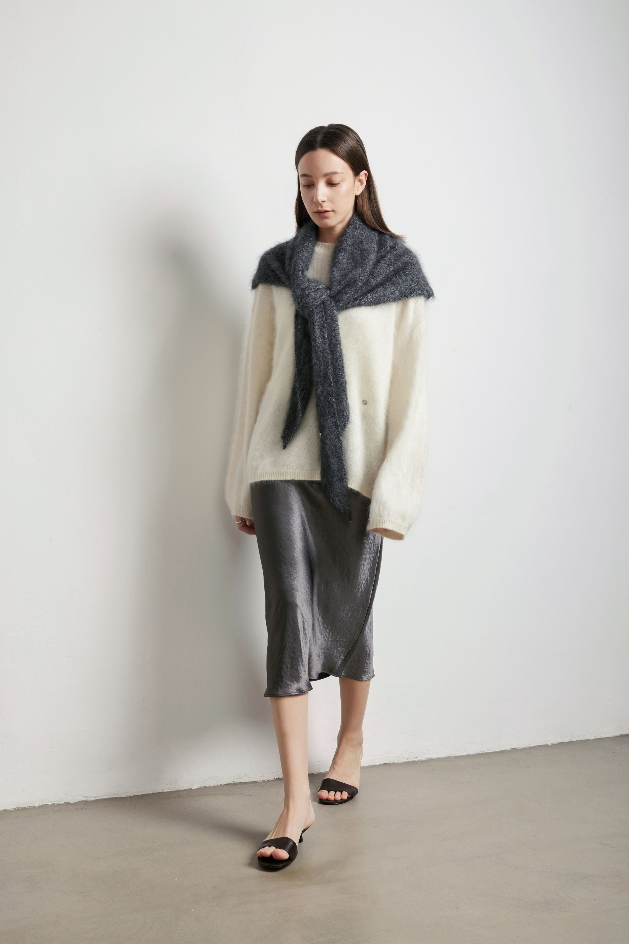 GLITTER 3.0 Midi Skirt (Grey)