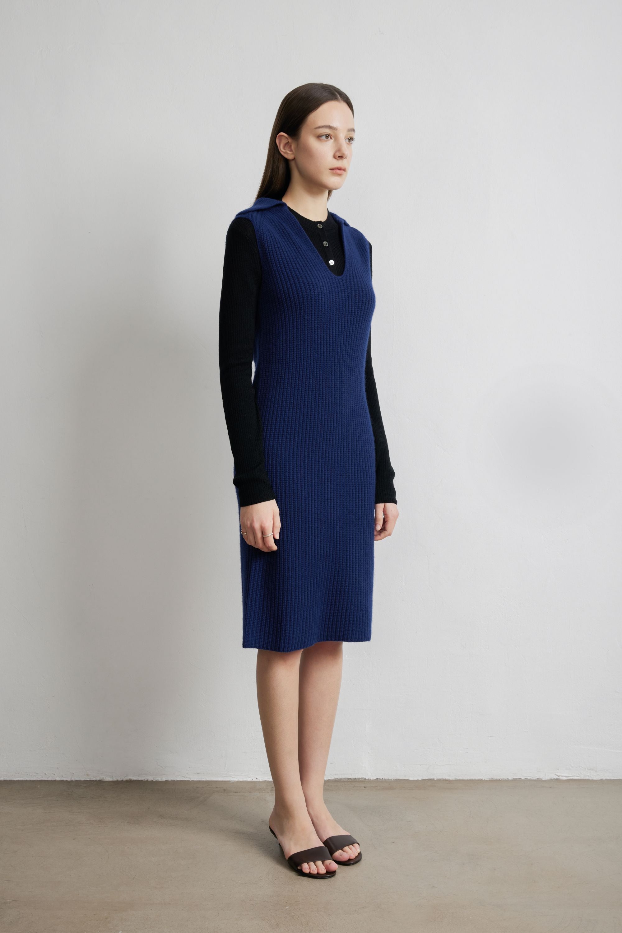 ABBY 羊絨中長連衣裙（藍色）