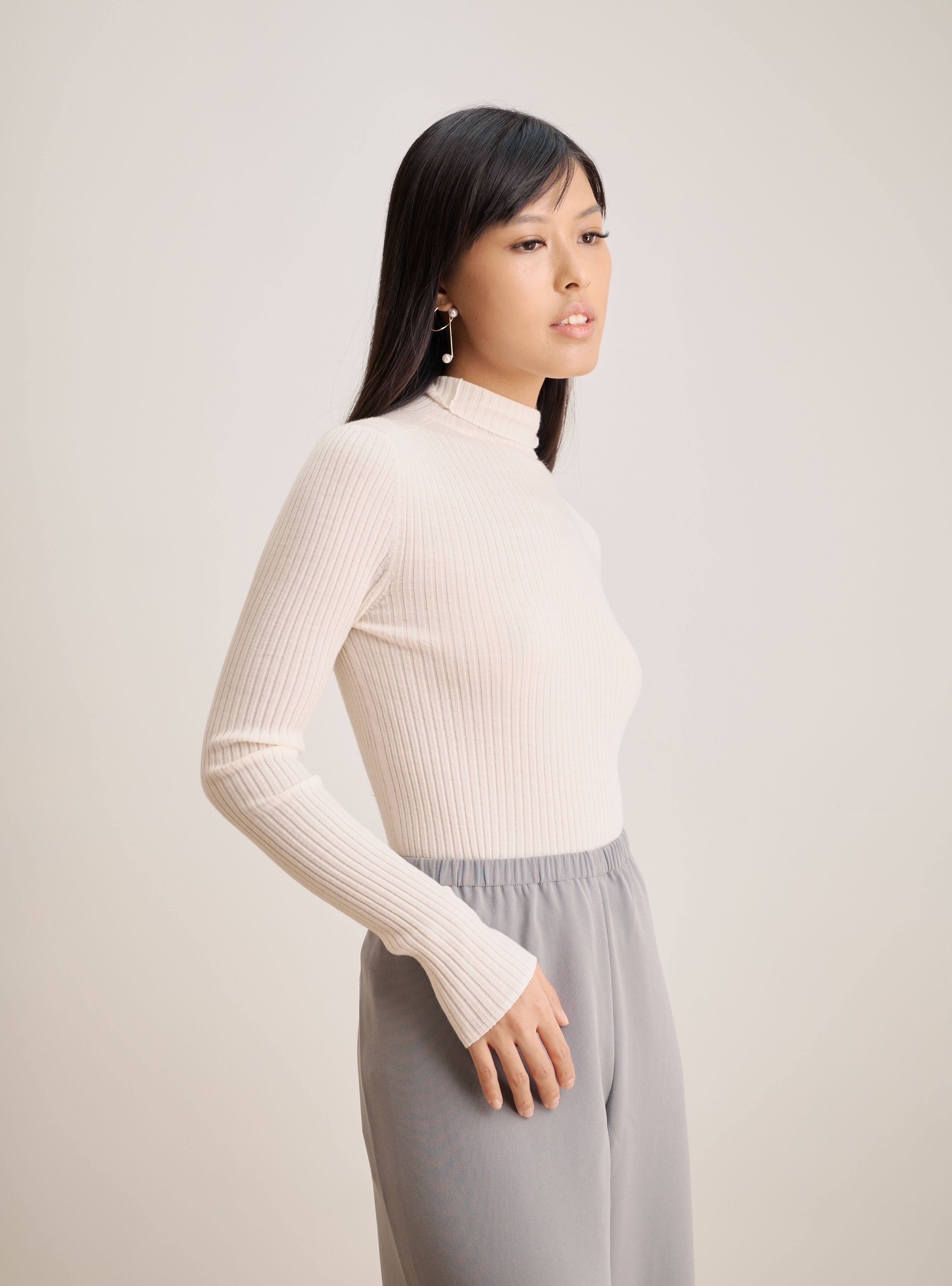 CLAIRE turtle neck merino wool sweater (Milk)