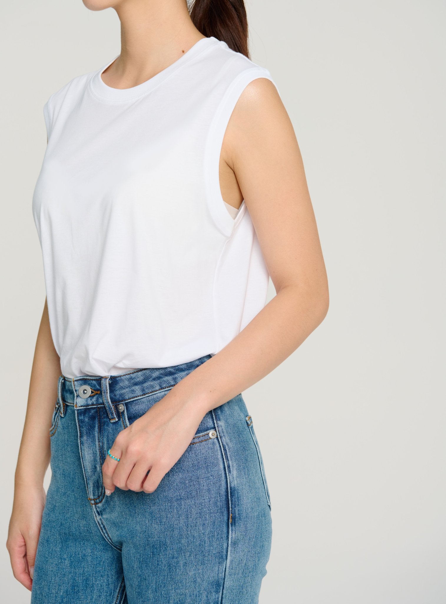 BY cotton sleeveless top (White) - STELLAM