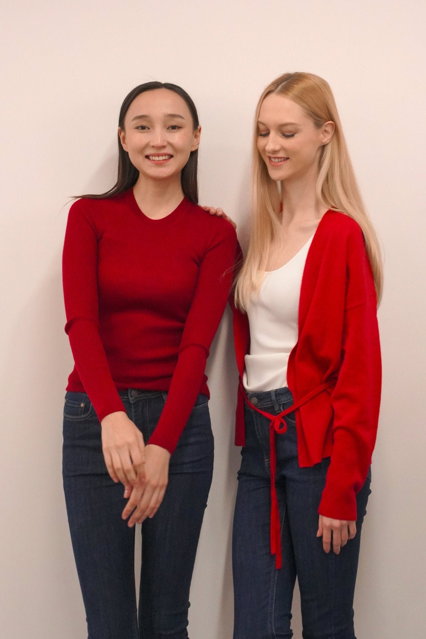 CINDY superfine knit crew top (Red) - STELLAM