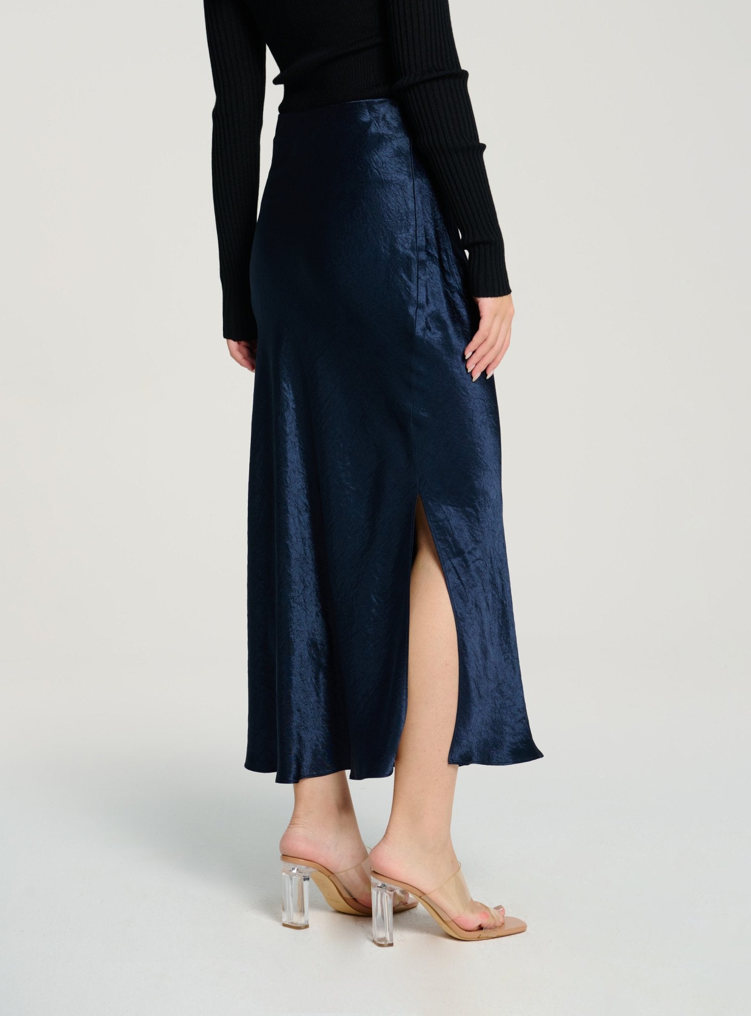 CYNTHIA naia midi skirt (Navy) - STELLAM